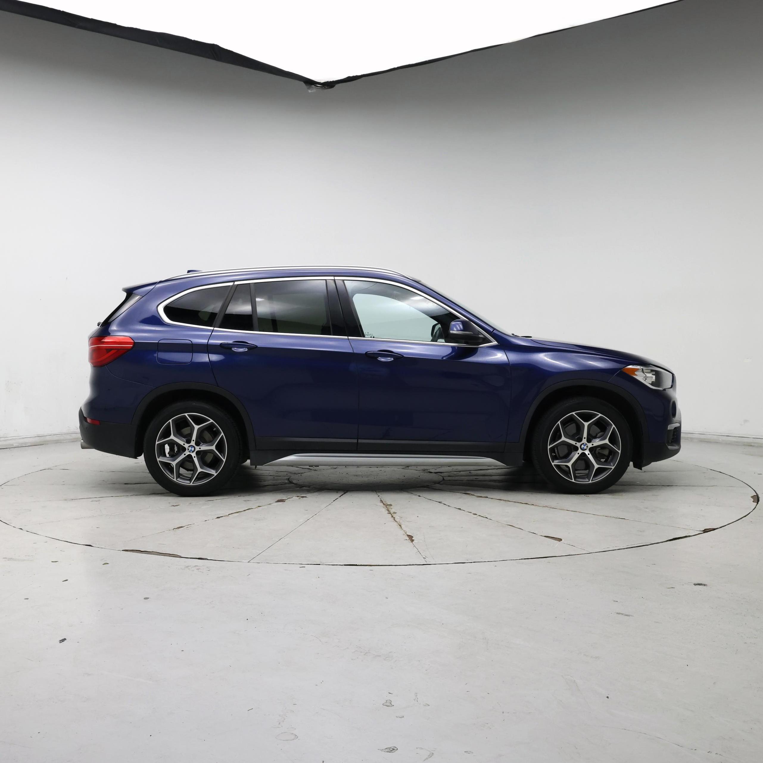 Thumbnail: 2019 BMW X1 - 7