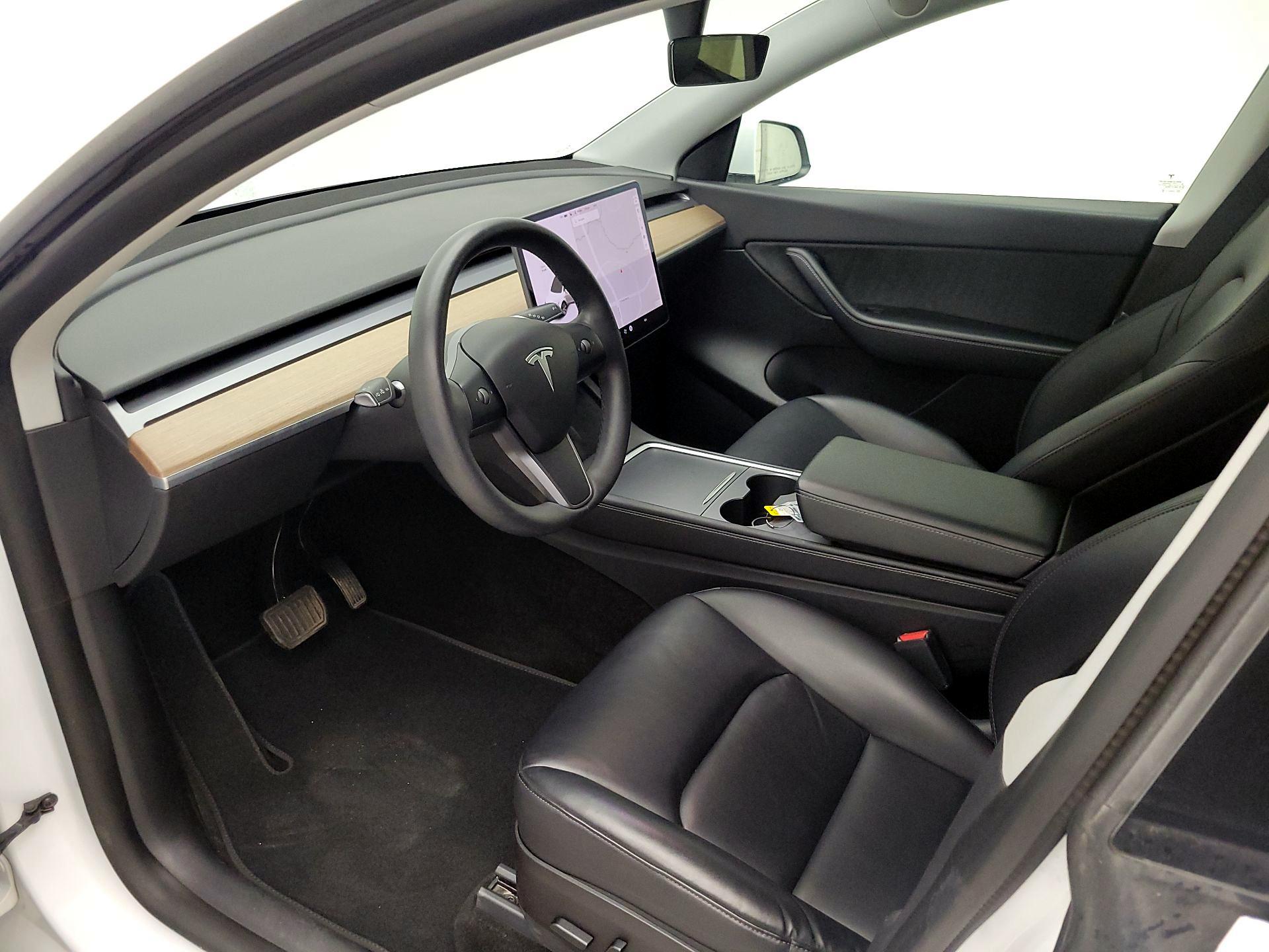 Thumbnail: 2021 Tesla Model Y - 11