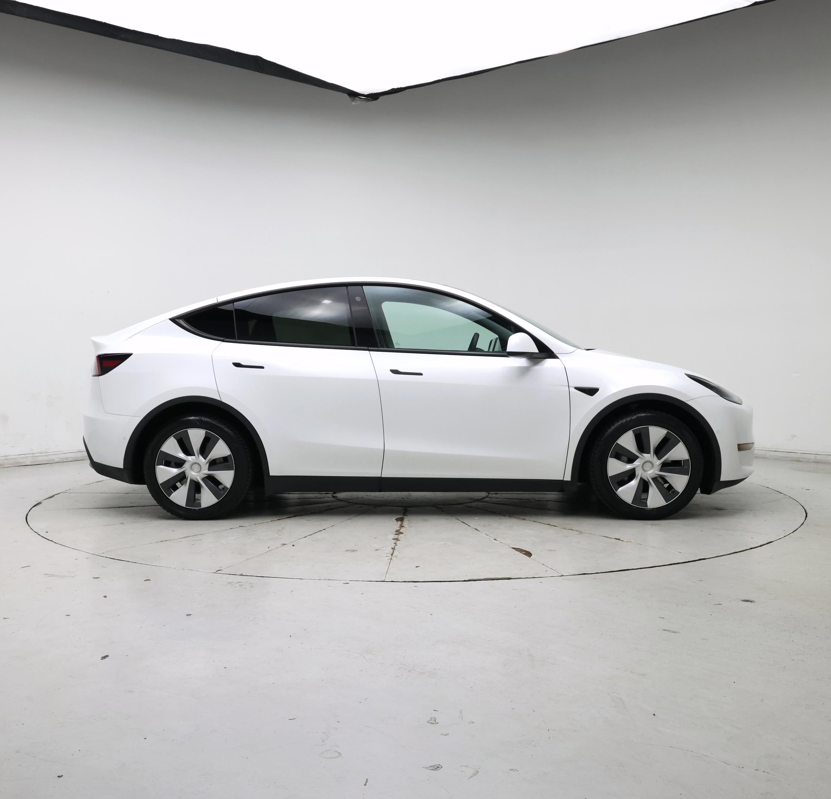 Thumbnail: 2021 Tesla Model Y - 7