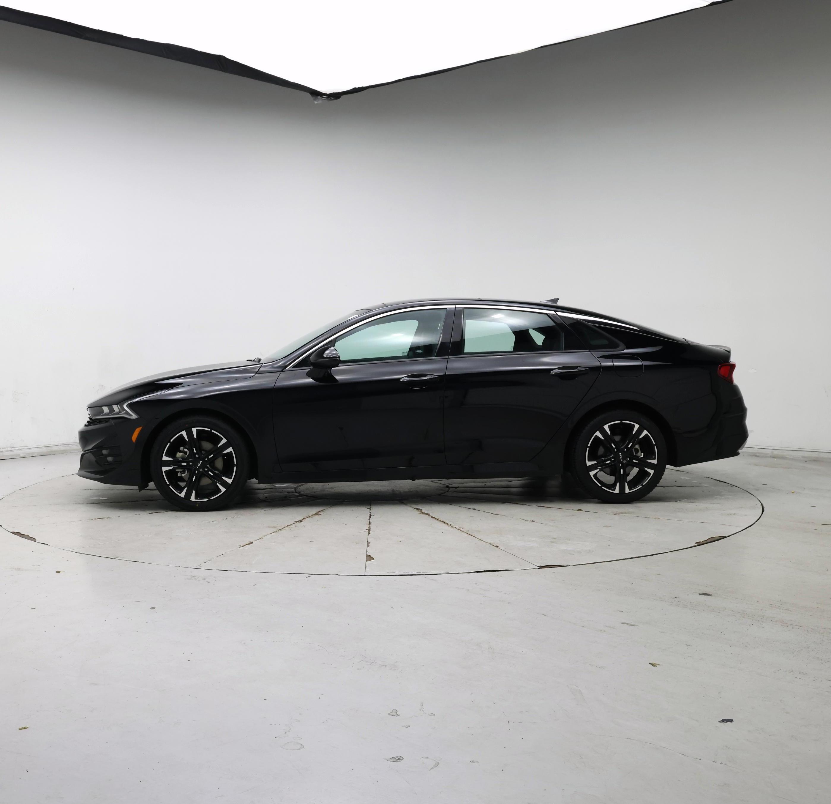 Thumbnail: 2022 Kia K5 - 3