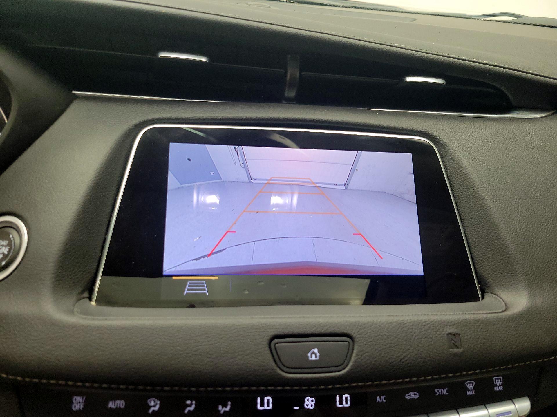 Thumbnail: 2019 Cadillac XT4 - 14