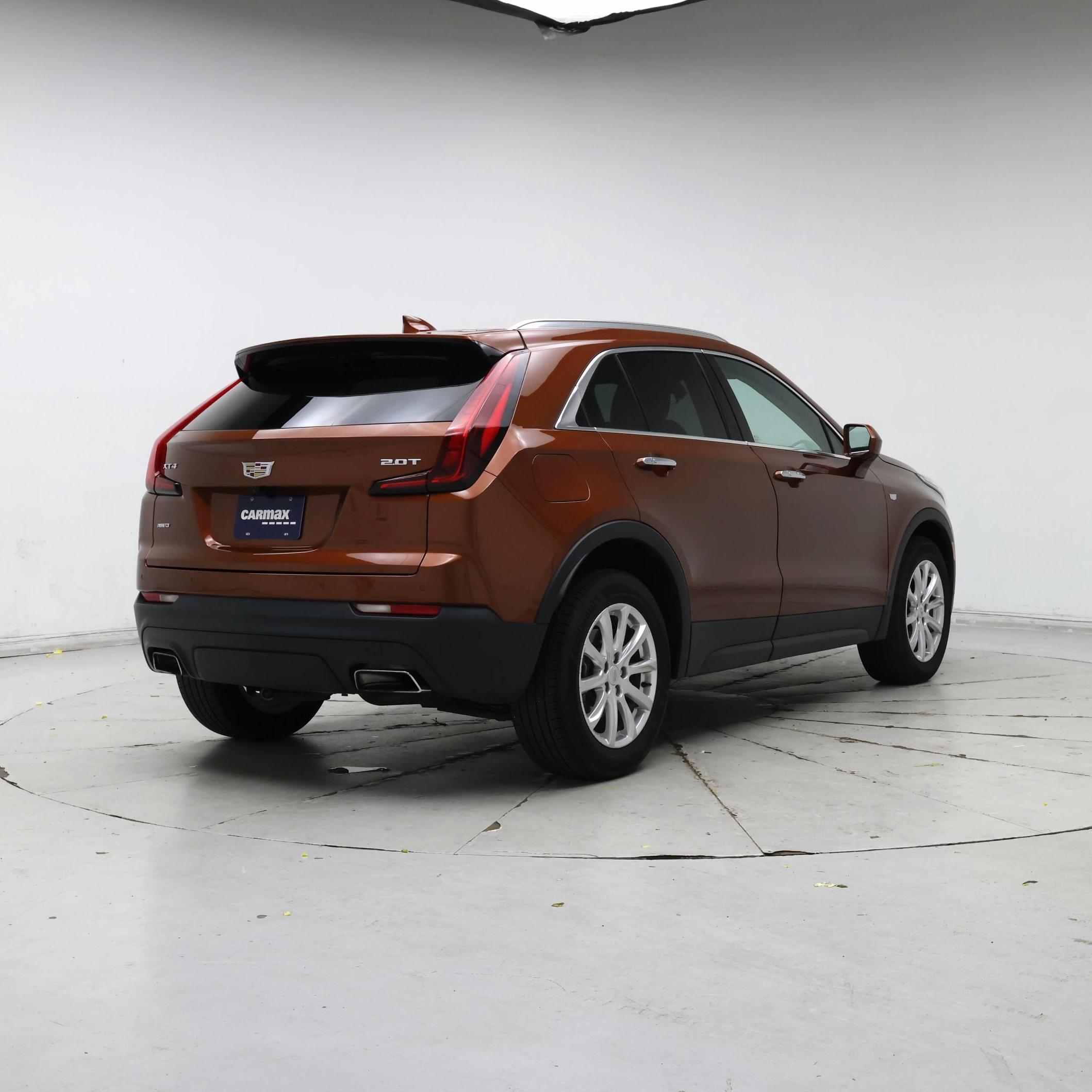 Thumbnail: 2019 Cadillac XT4 - 8