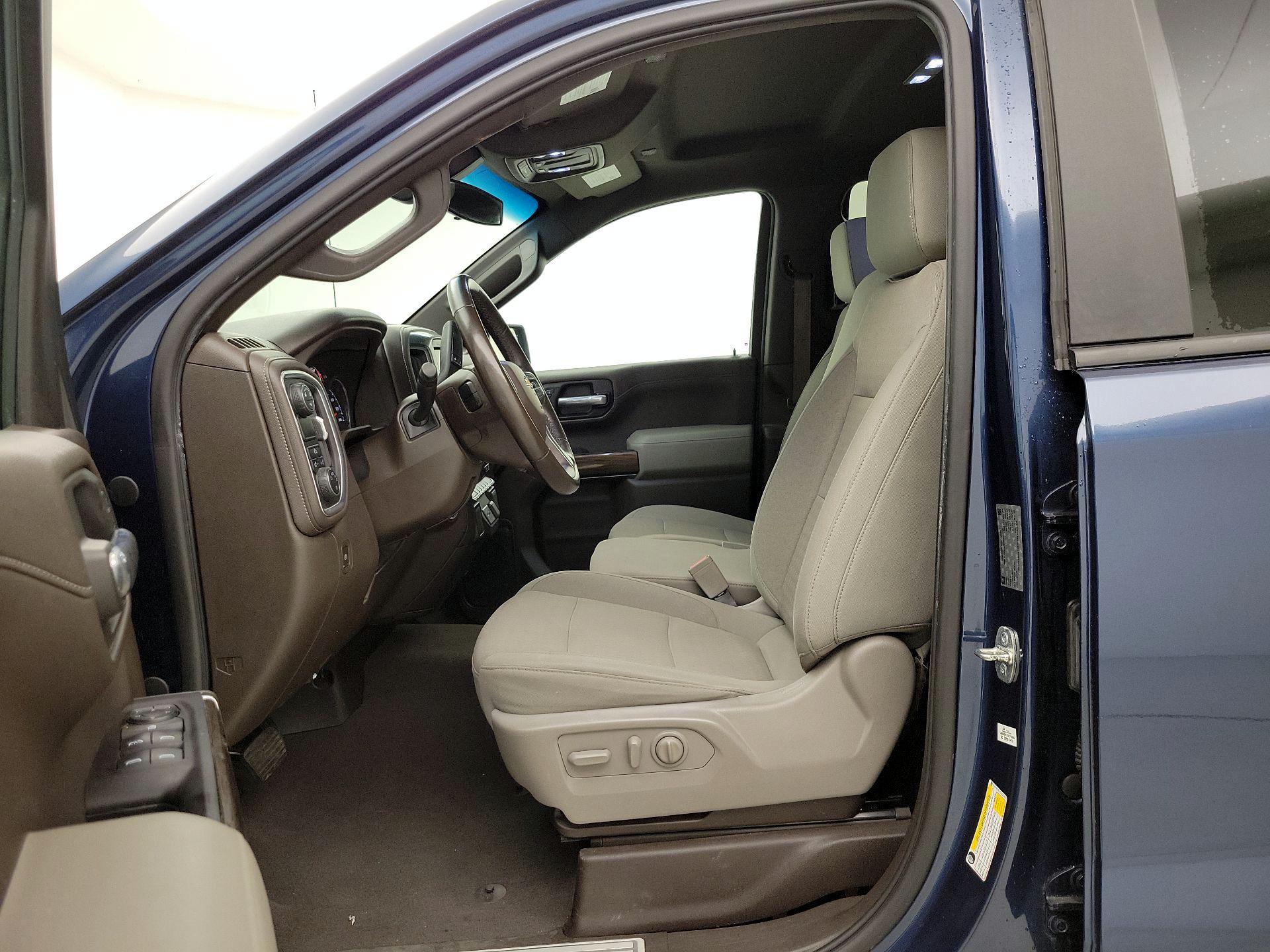 Thumbnail: 2019 Chevrolet Silverado 1500 - 11