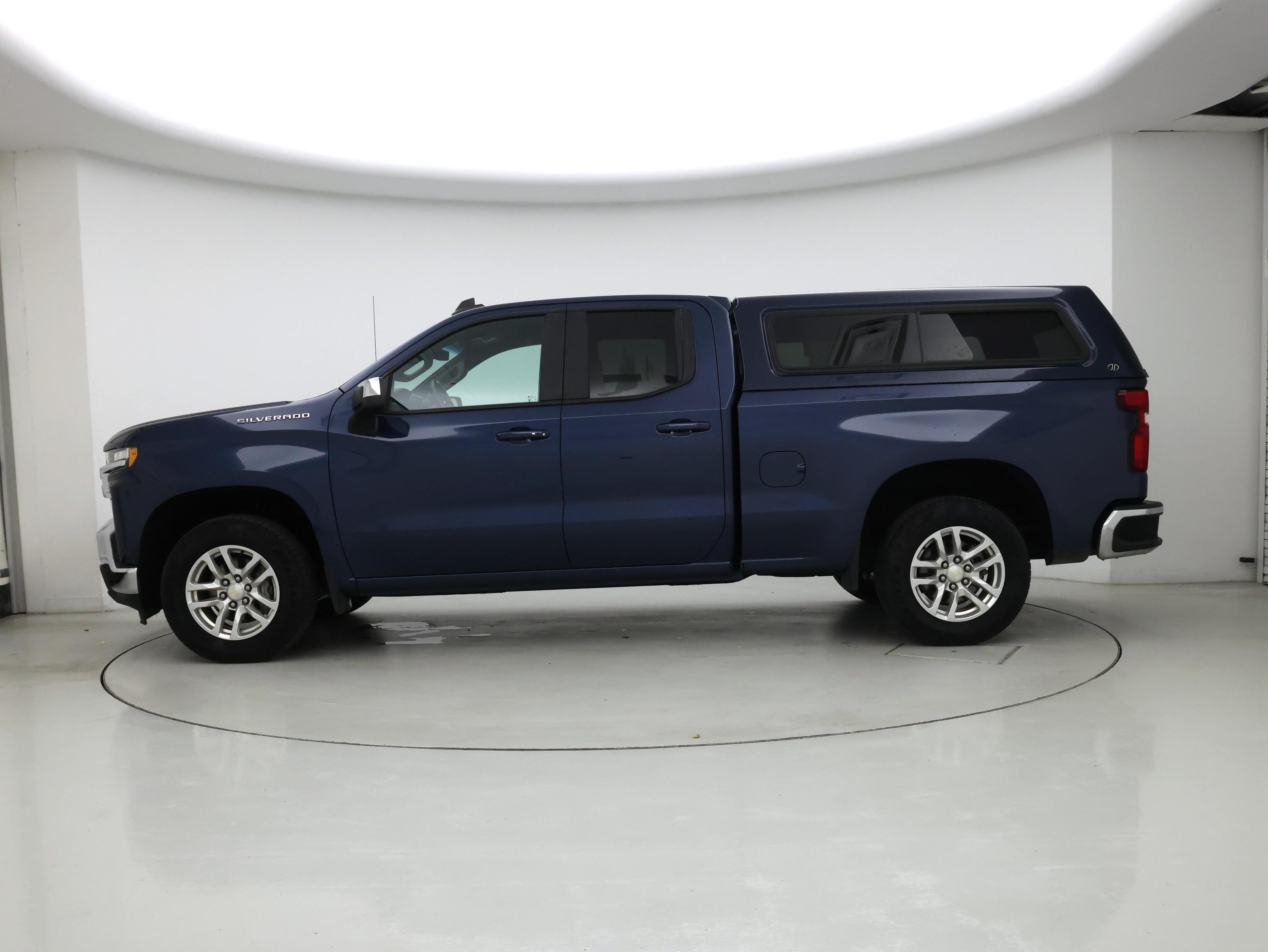 Thumbnail: 2019 Chevrolet Silverado 1500 - 3