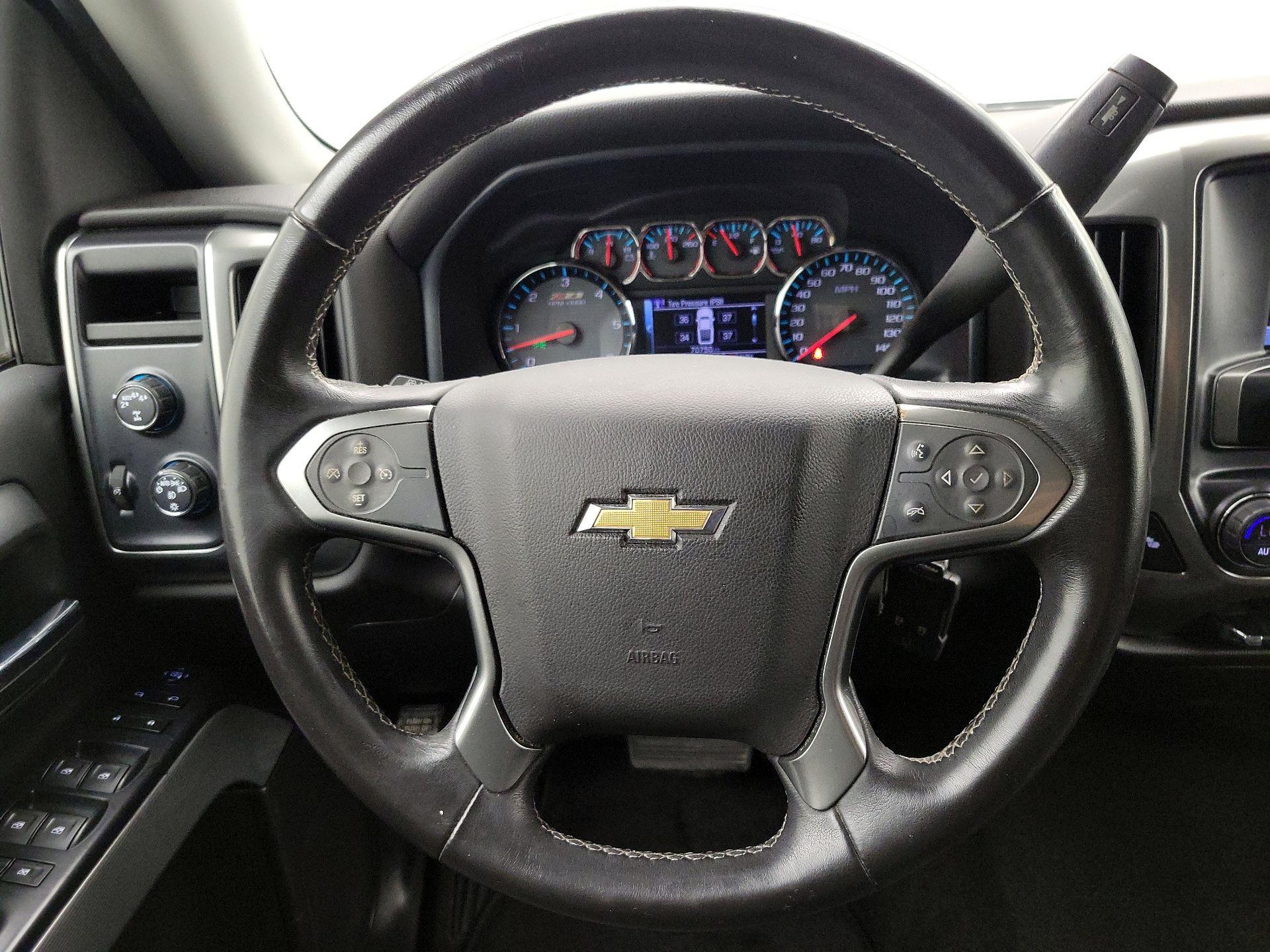 Thumbnail: 2018 Chevrolet Silverado 1500 - 10