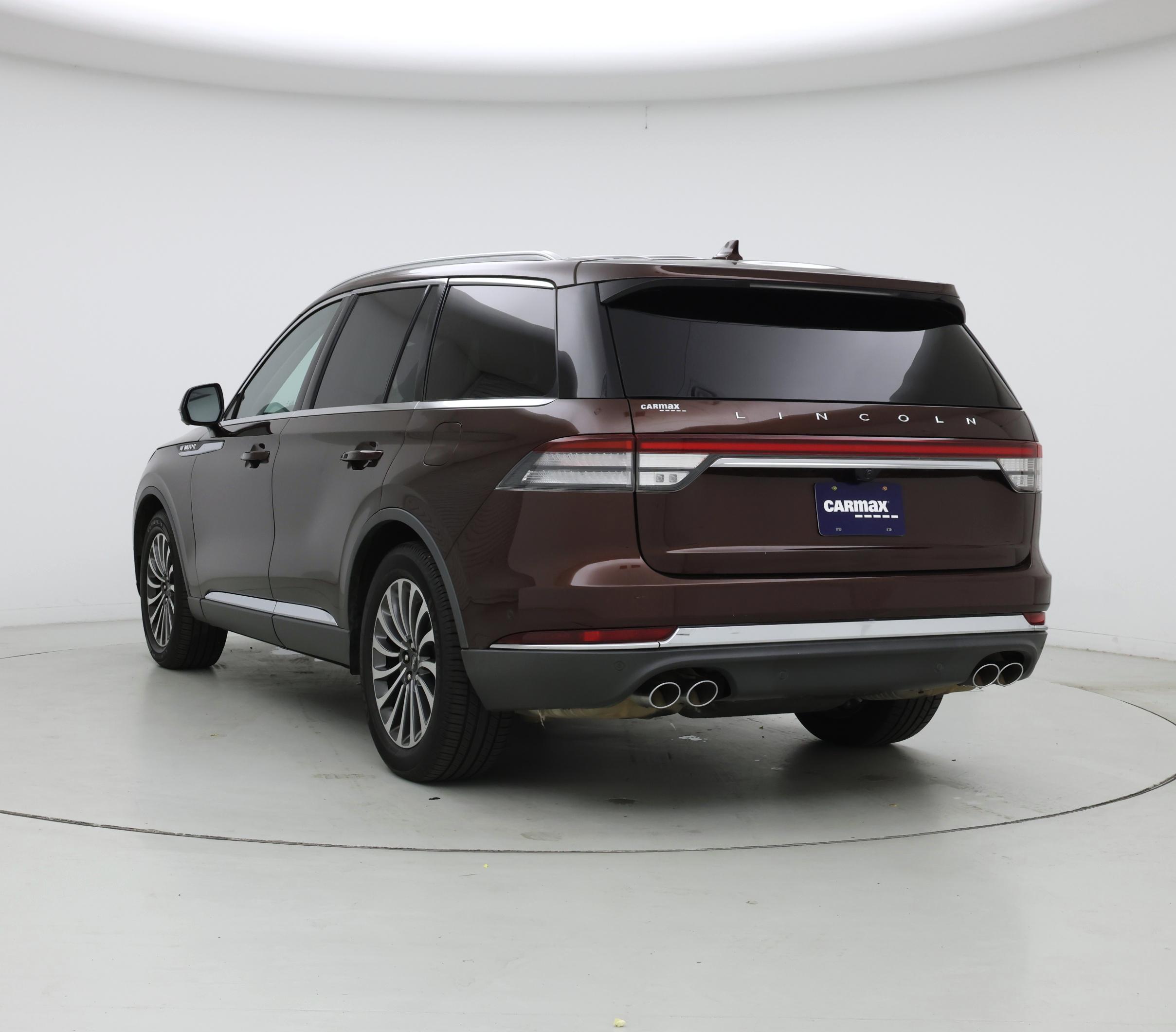 Thumbnail: 2020 Lincoln Aviator - 2