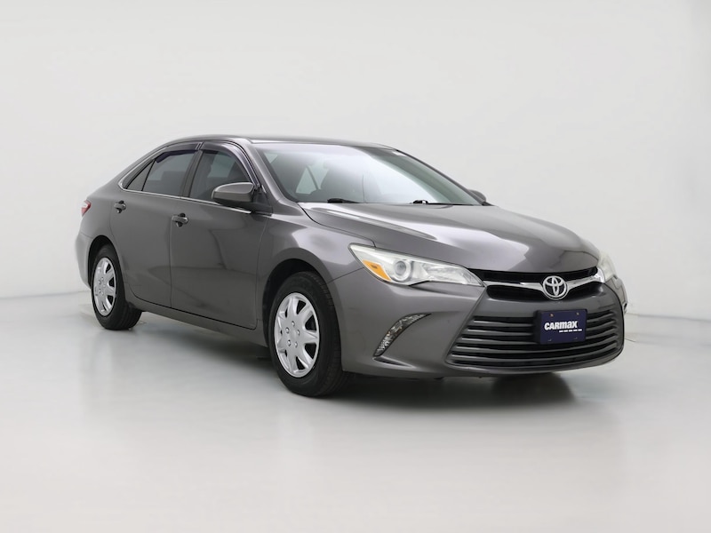 2016 Toyota Camry LE -
                  Chattanooga, TN