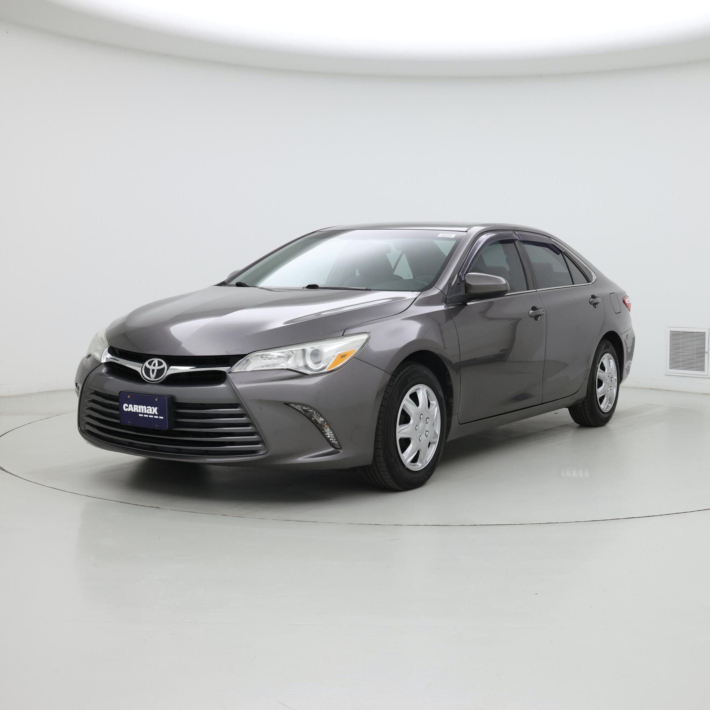 Thumbnail: 2016 Toyota Camry - 4