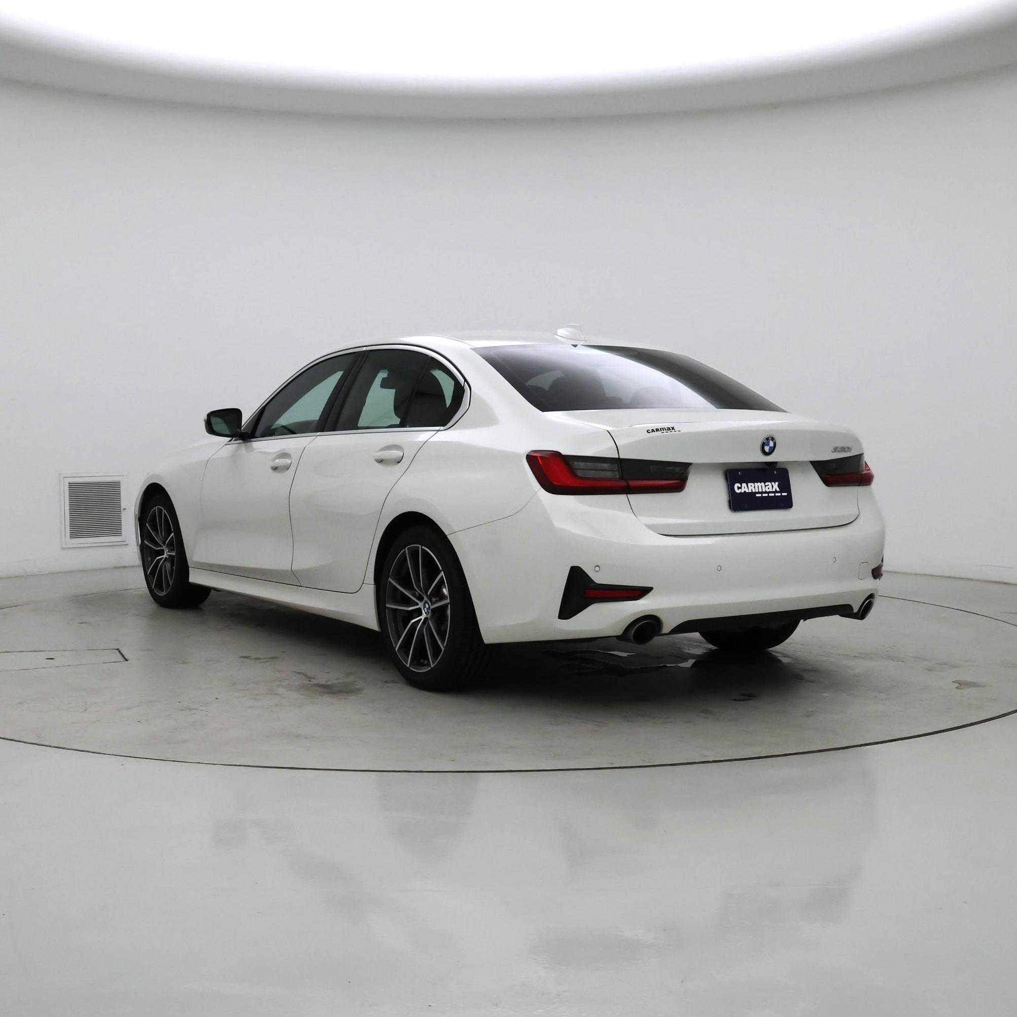 Thumbnail: 2021 BMW 3 Series - 2