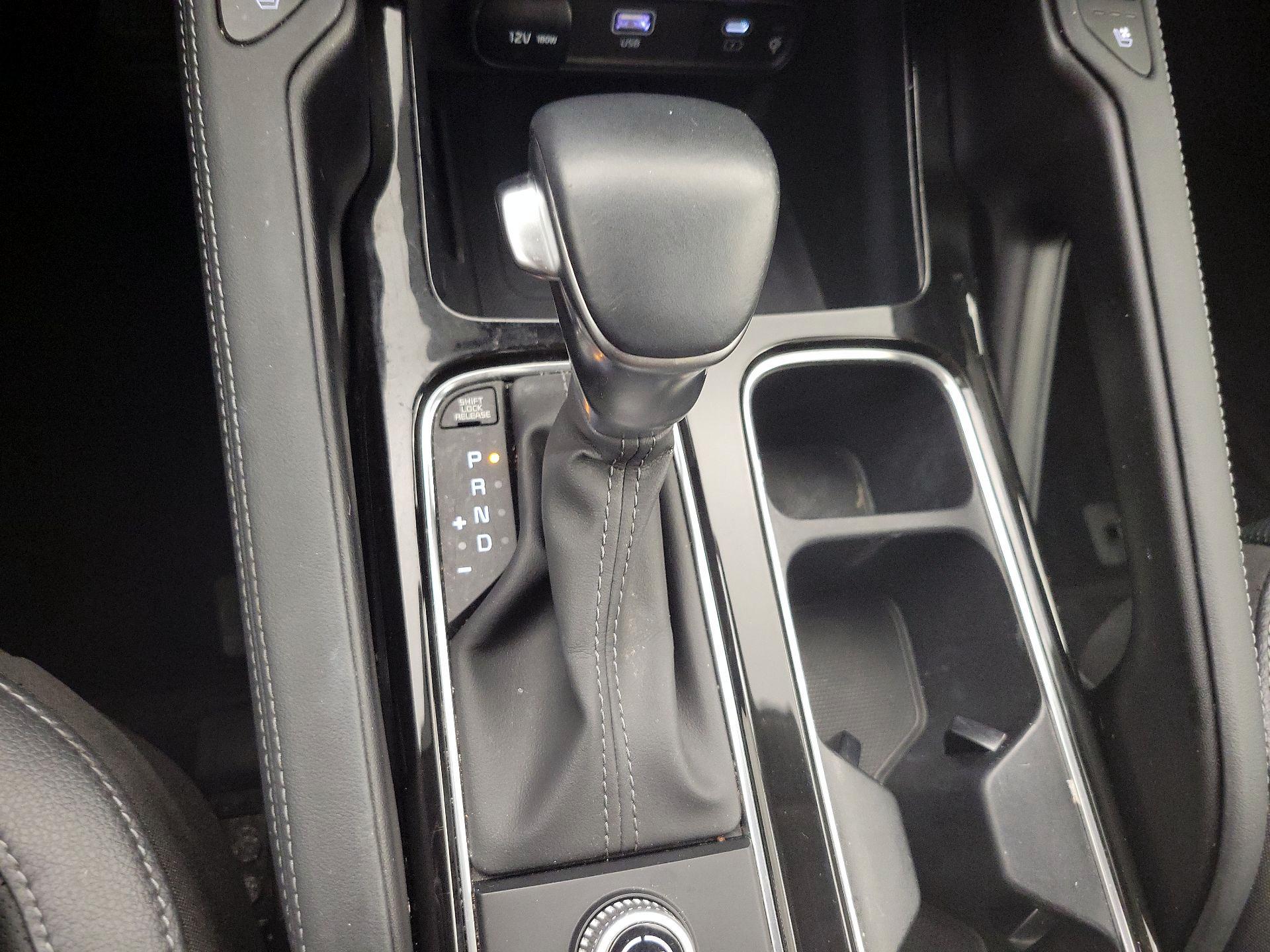 Thumbnail: 2024 Kia Telluride - 17