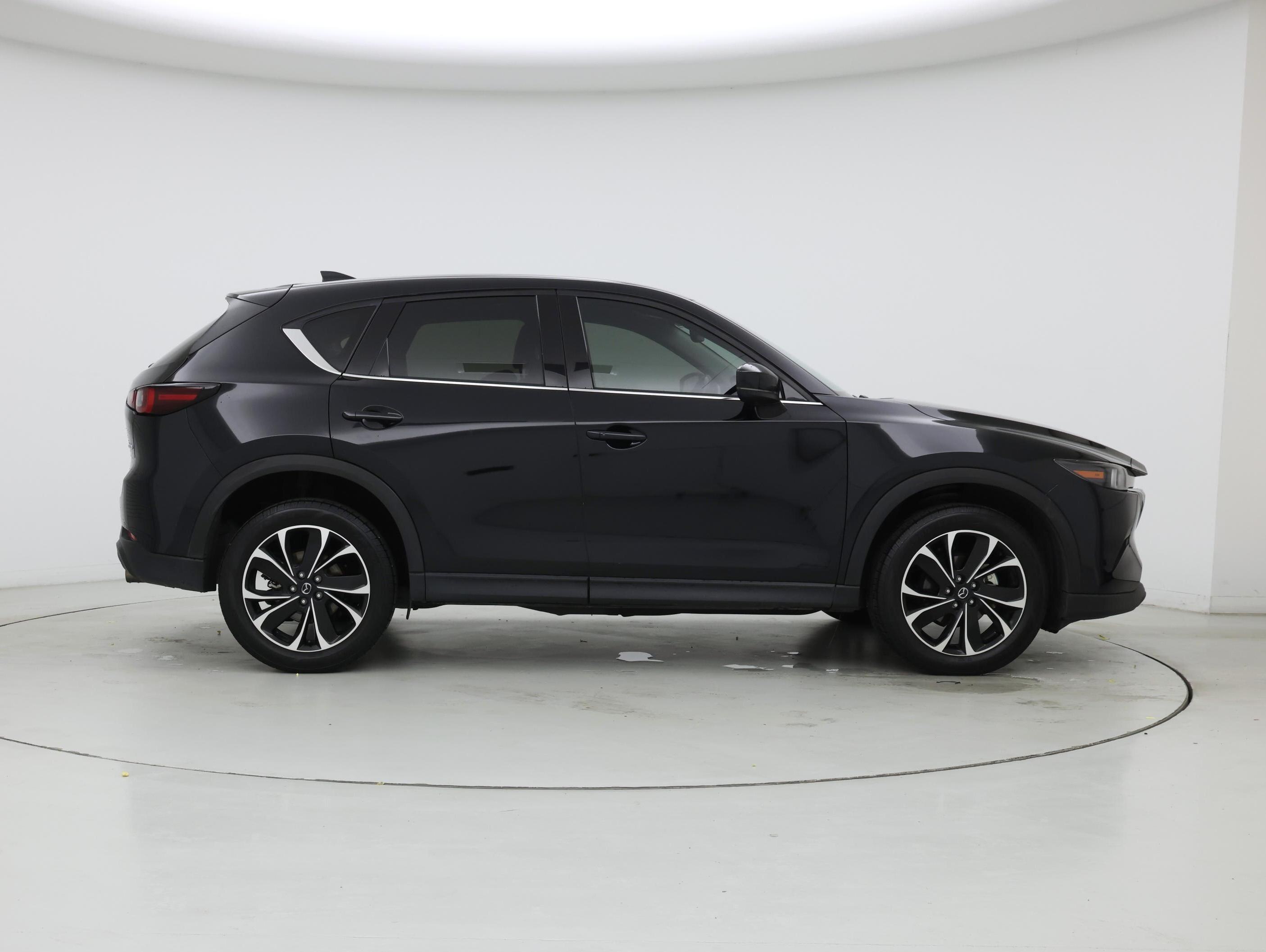 Thumbnail: 2022 Mazda CX-5 - 7