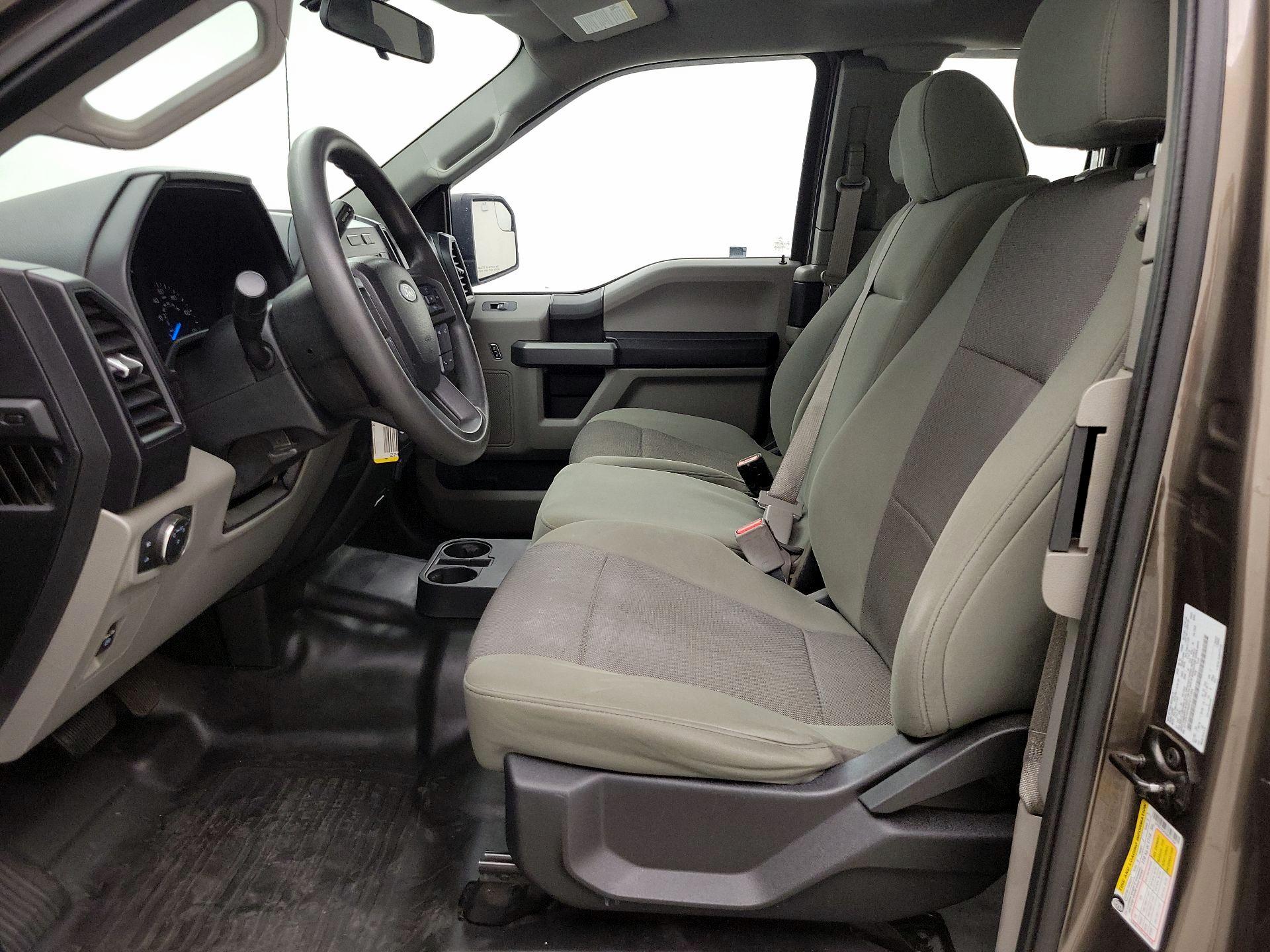 Thumbnail: 2016 Ford F-150 - 11