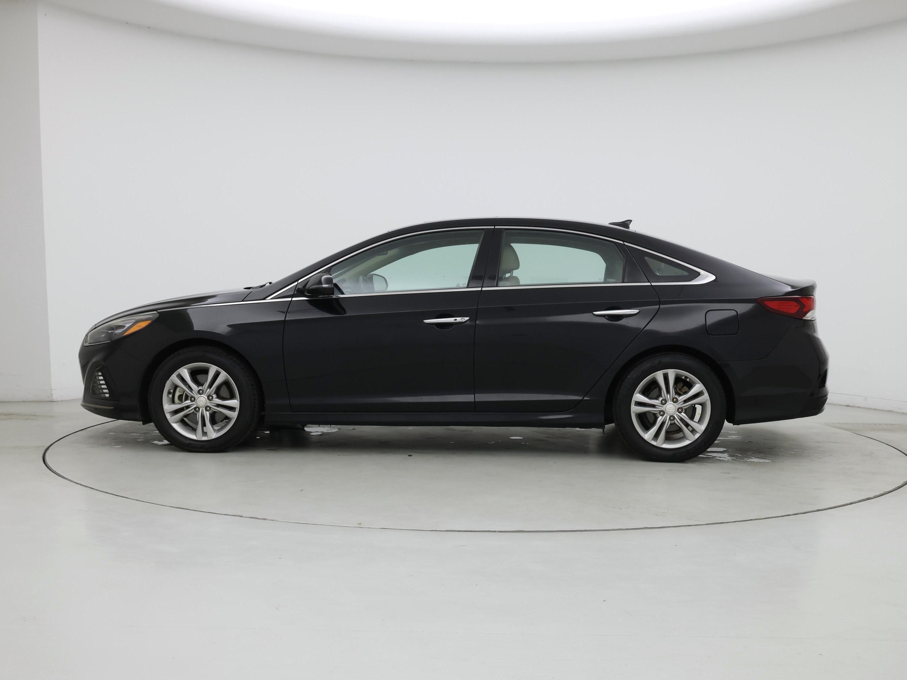 Thumbnail: 2018 Hyundai Sonata - 3