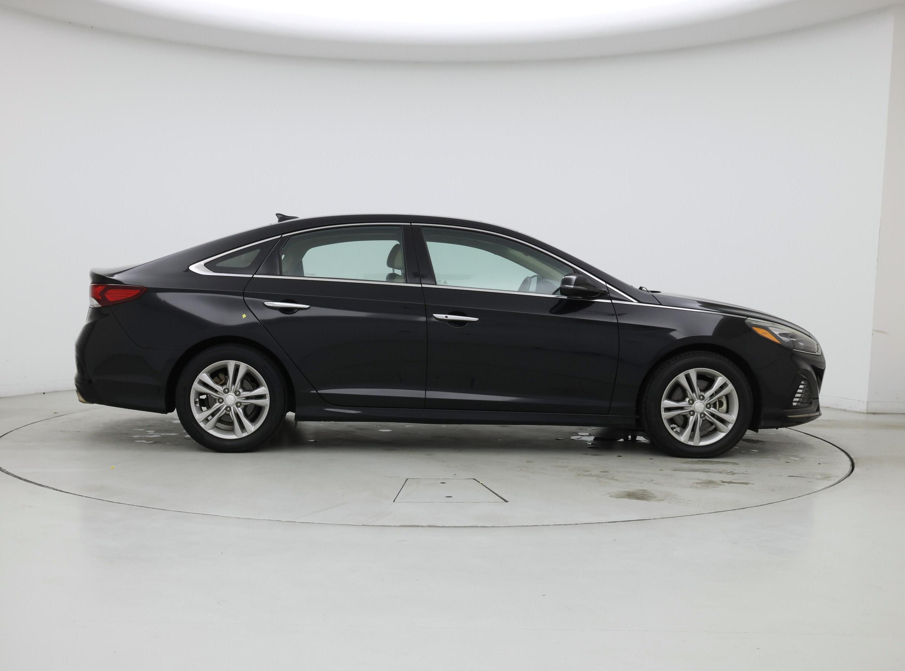 Thumbnail: 2018 Hyundai Sonata - 7