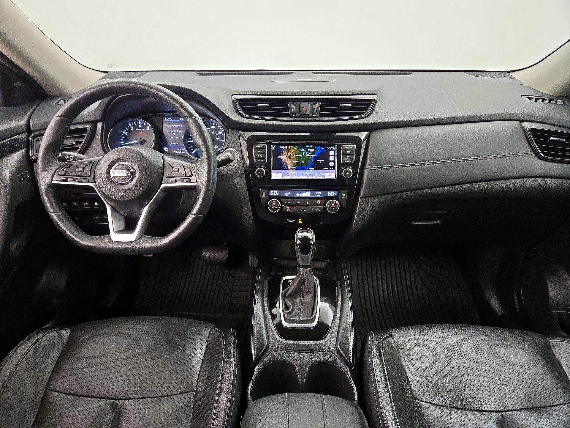 Thumbnail: 2018 Nissan Rogue - 9