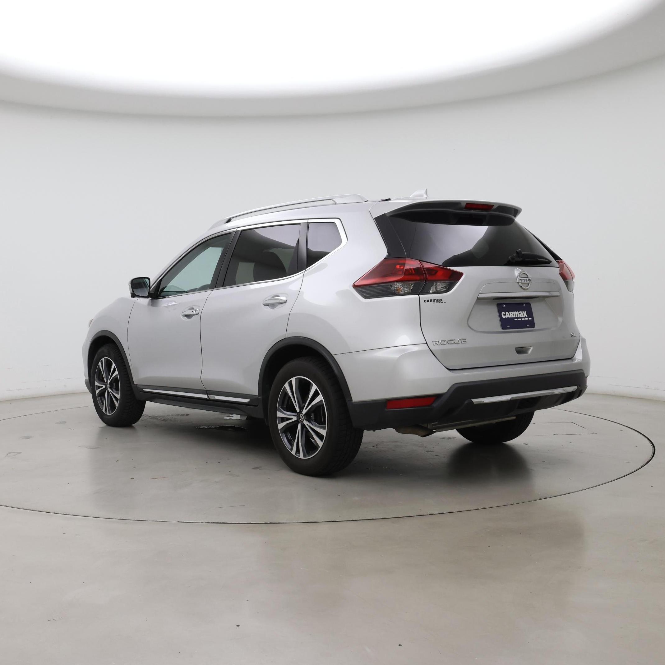 Thumbnail: 2018 Nissan Rogue - 2