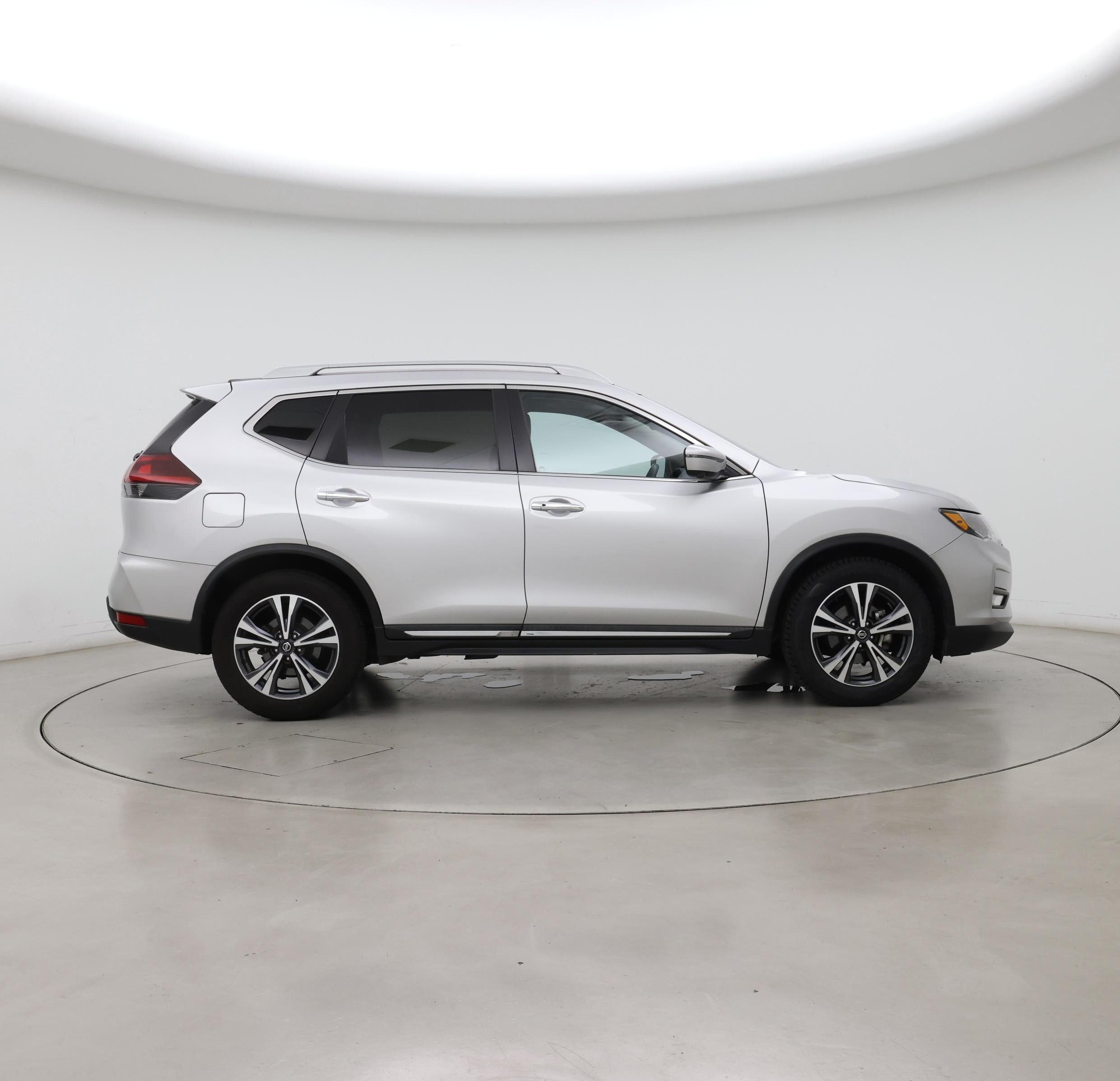 Thumbnail: 2018 Nissan Rogue - 7