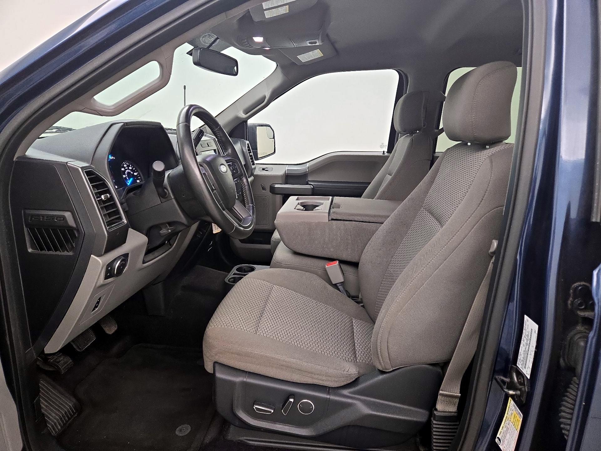 Thumbnail: 2017 Ford F-150 - 11