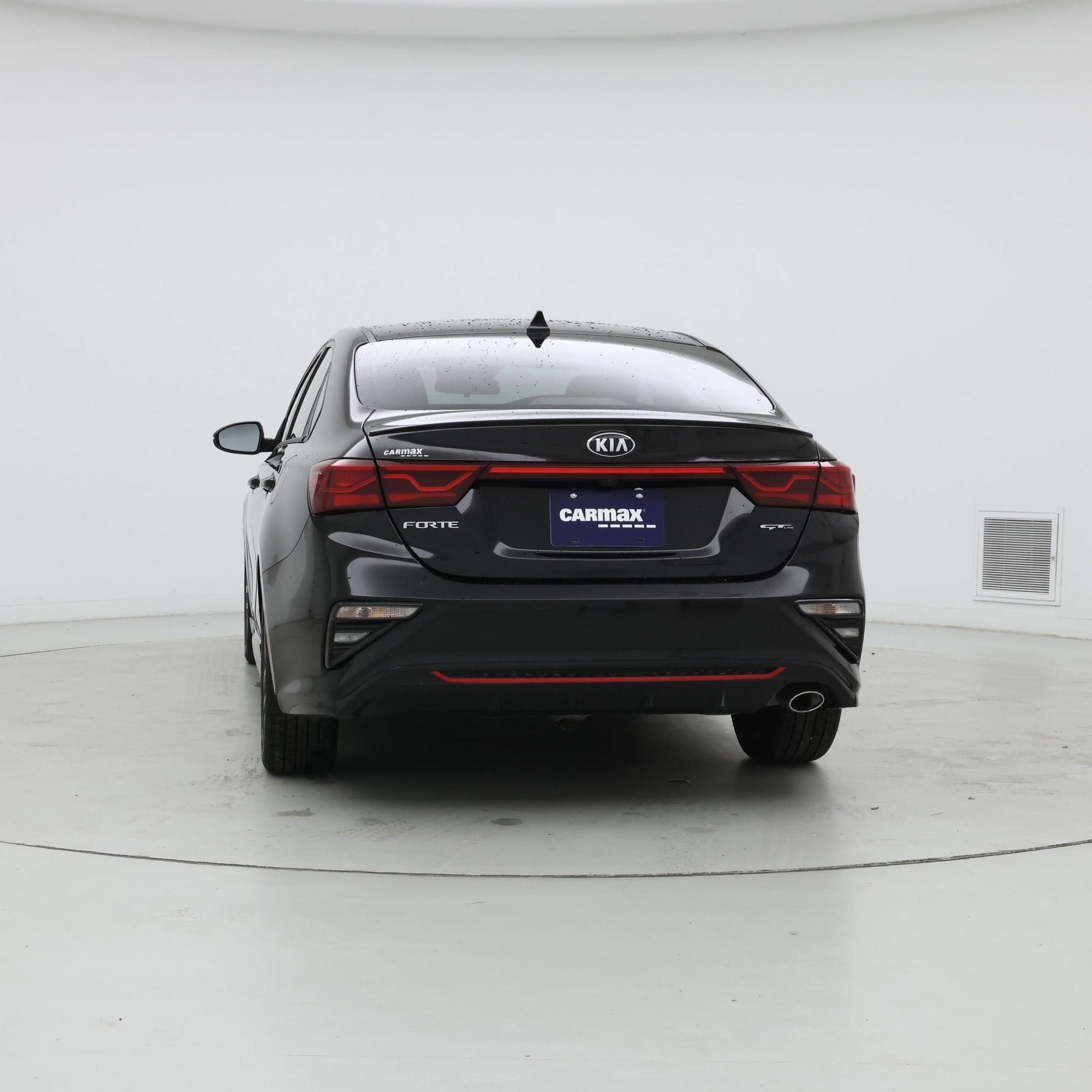 Thumbnail: 2020 Kia Forte - 6