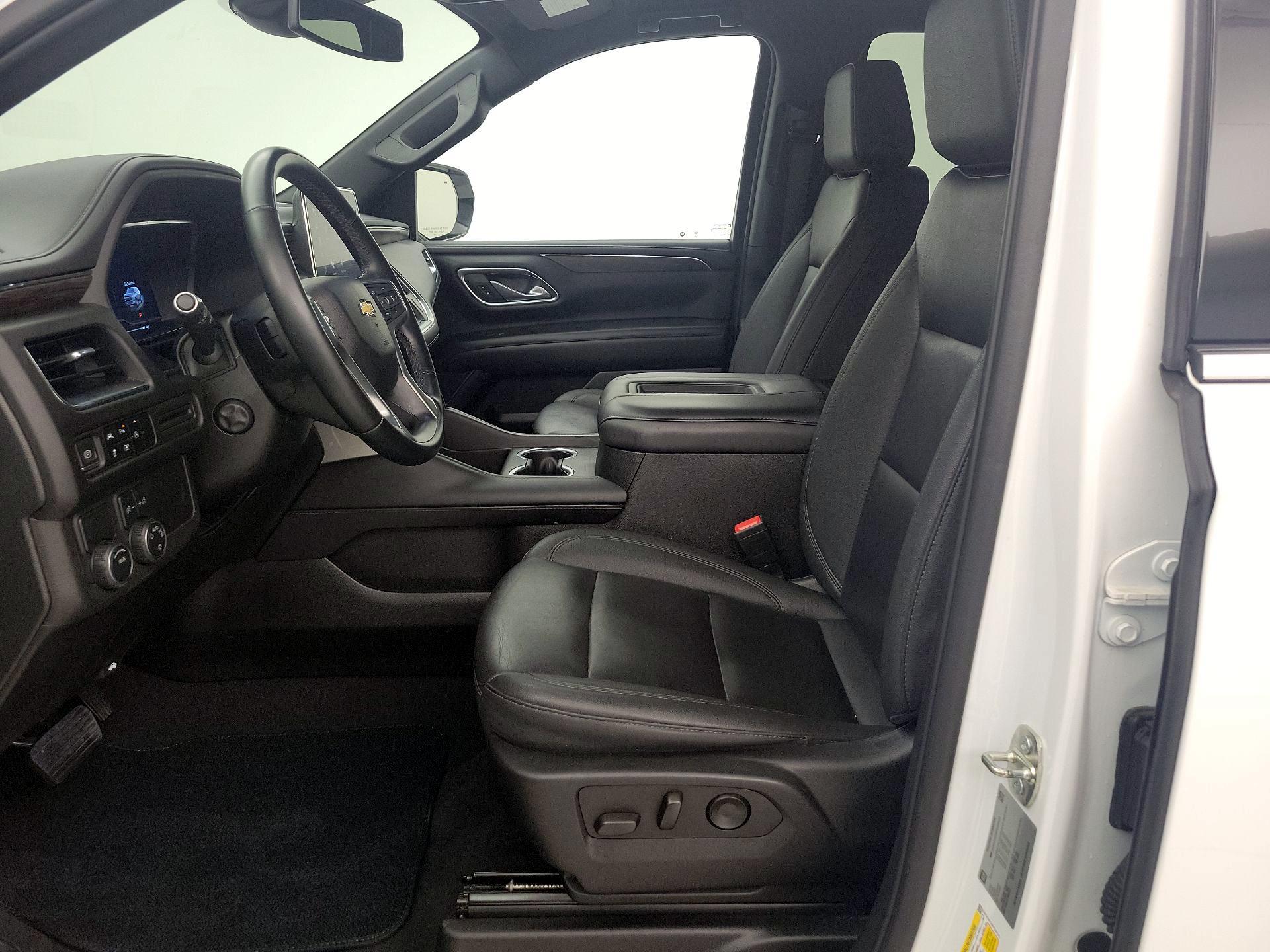 Thumbnail: 2023 Chevrolet Tahoe - 11