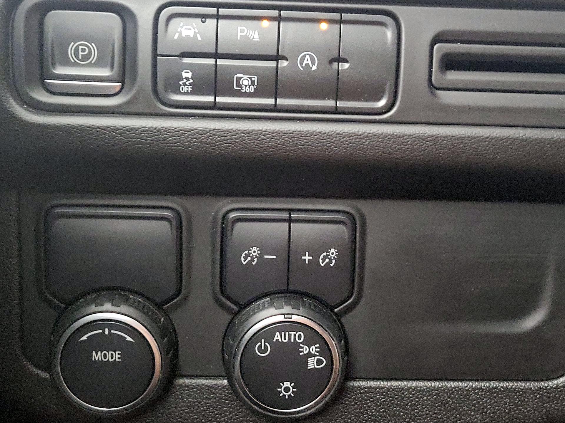 Thumbnail: 2023 Chevrolet Tahoe - 13