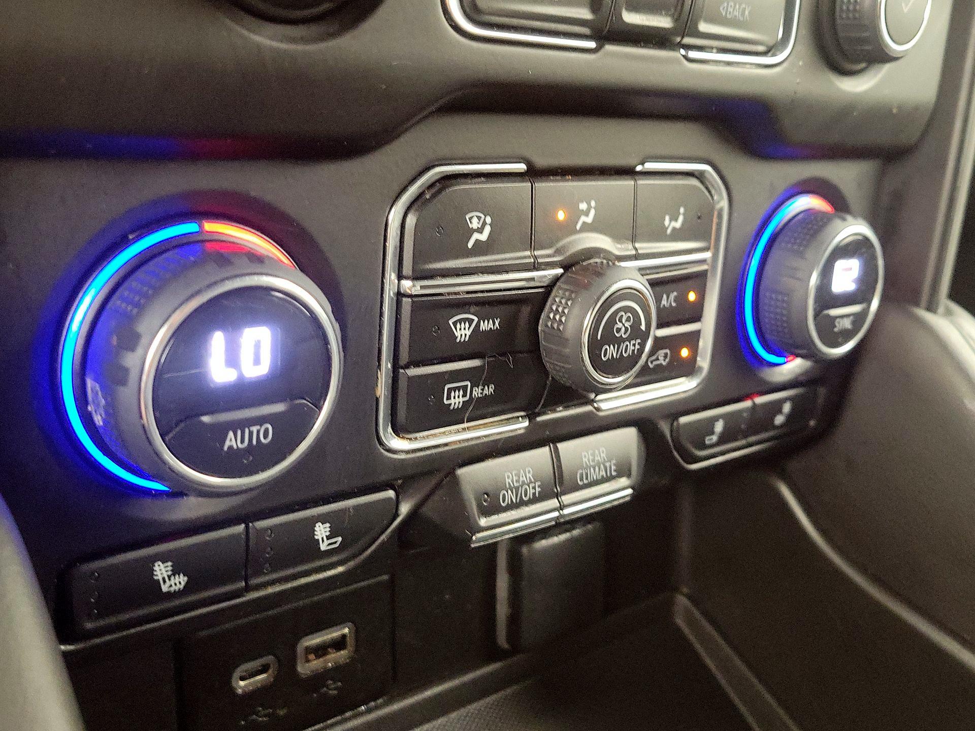 Thumbnail: 2023 Chevrolet Tahoe - 16