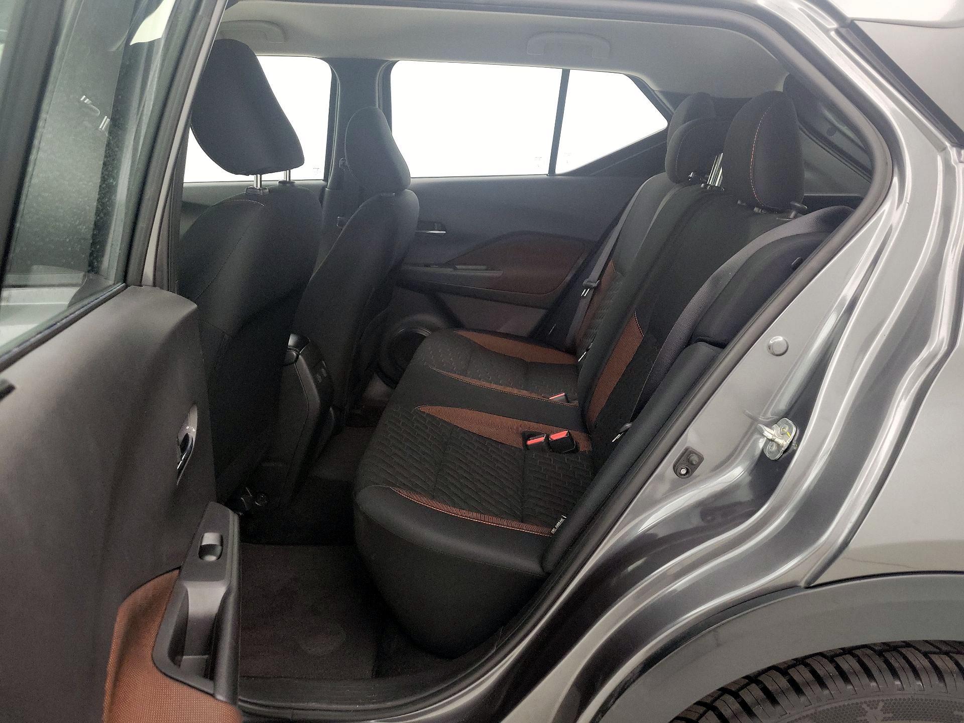 Thumbnail: 2021 Nissan Kicks - 18