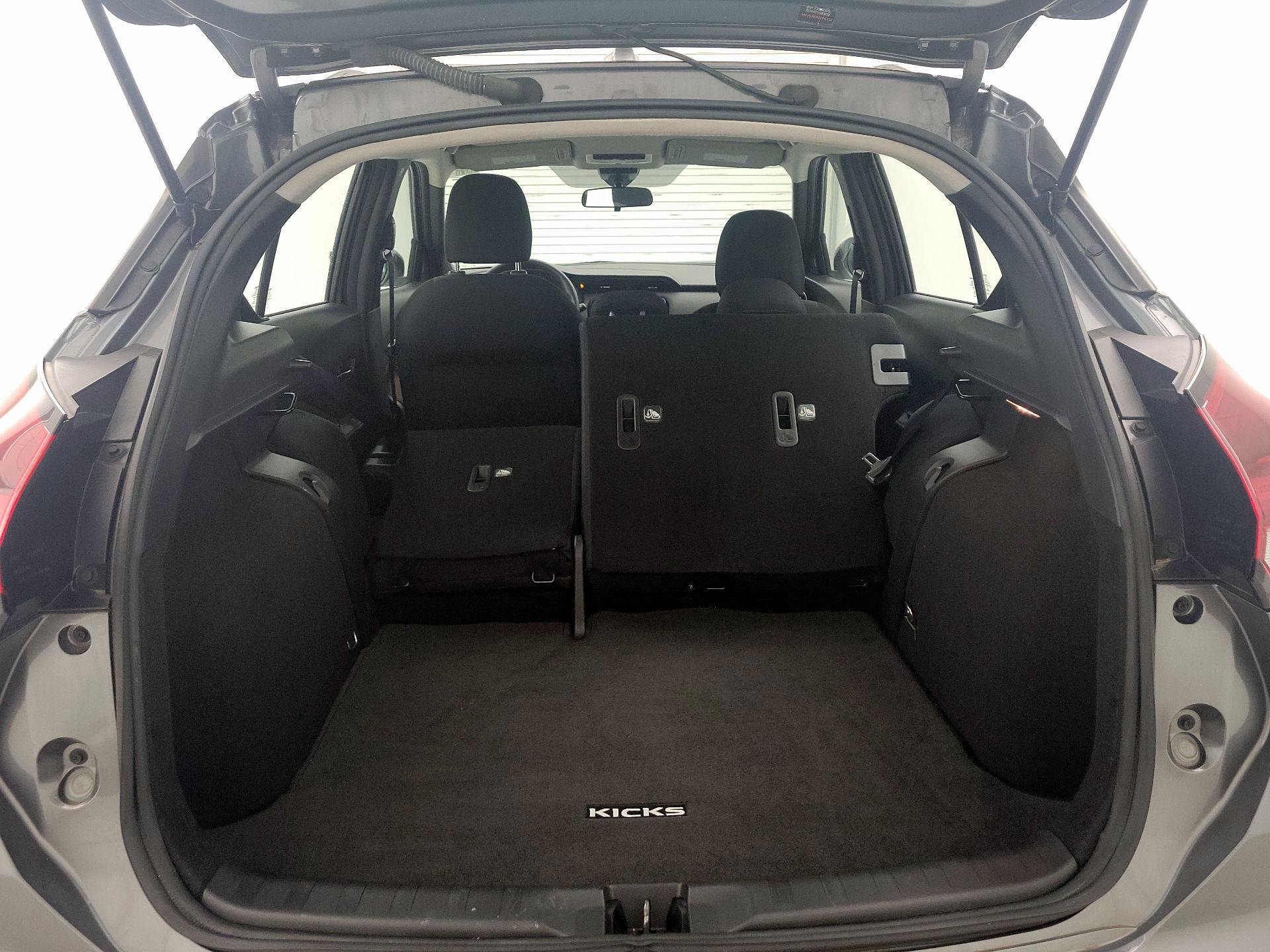 Thumbnail: 2021 Nissan Kicks - 20