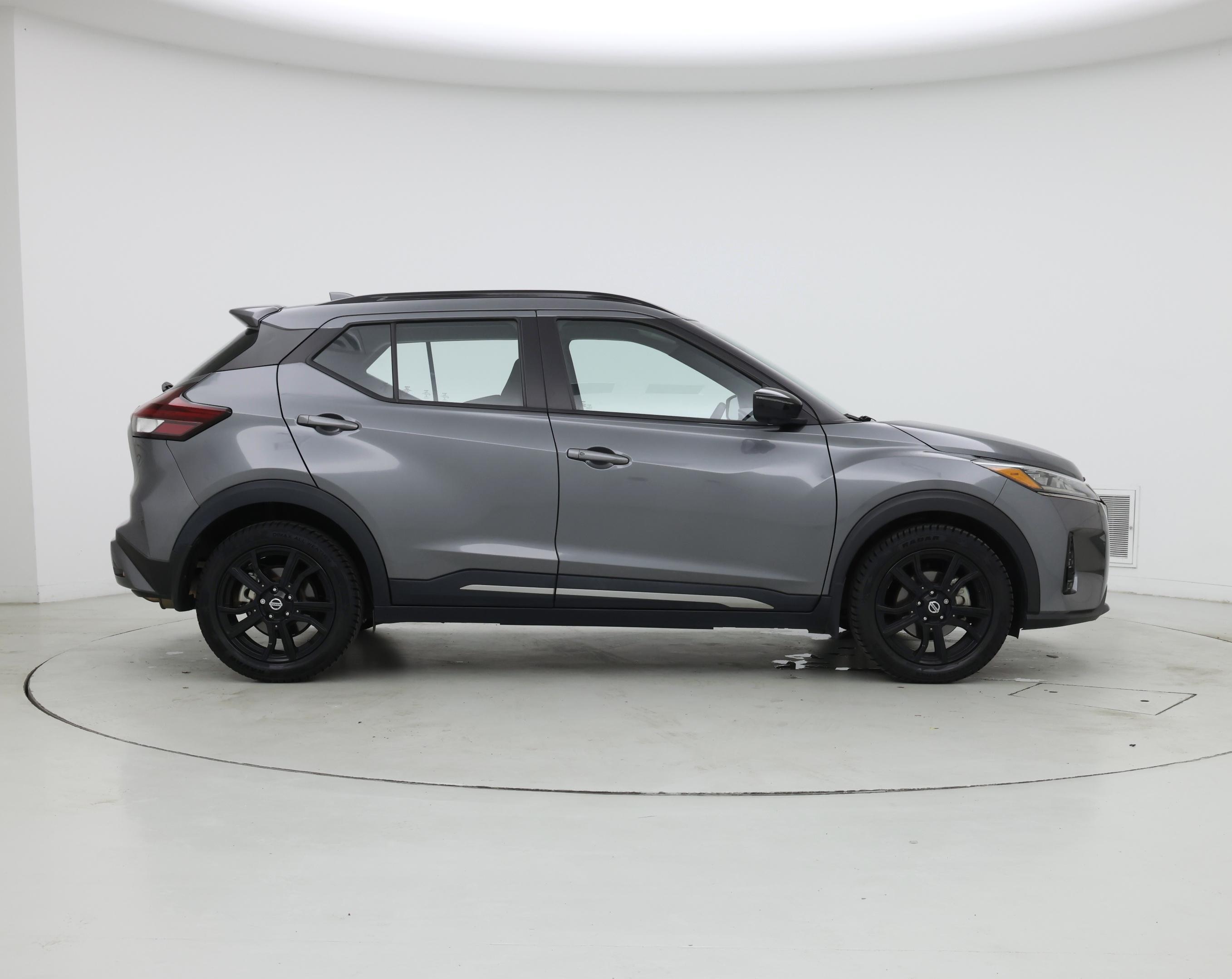 Thumbnail: 2021 Nissan Kicks - 7