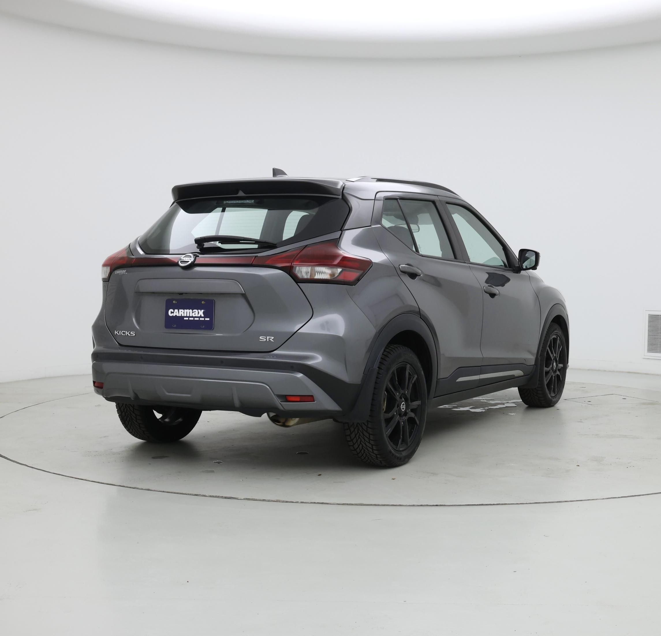 Thumbnail: 2021 Nissan Kicks - 8