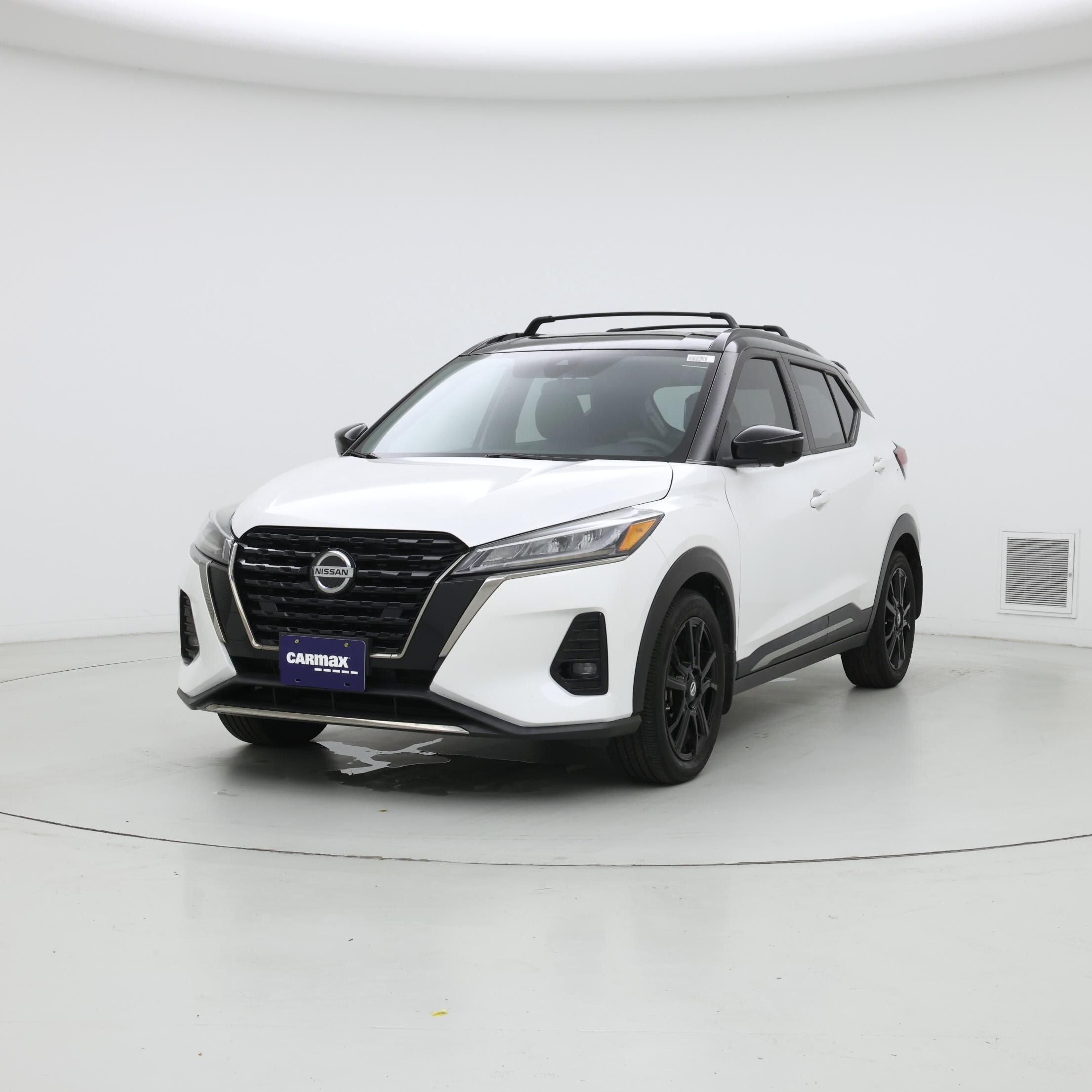 Thumbnail: 2021 Nissan Kicks - 4