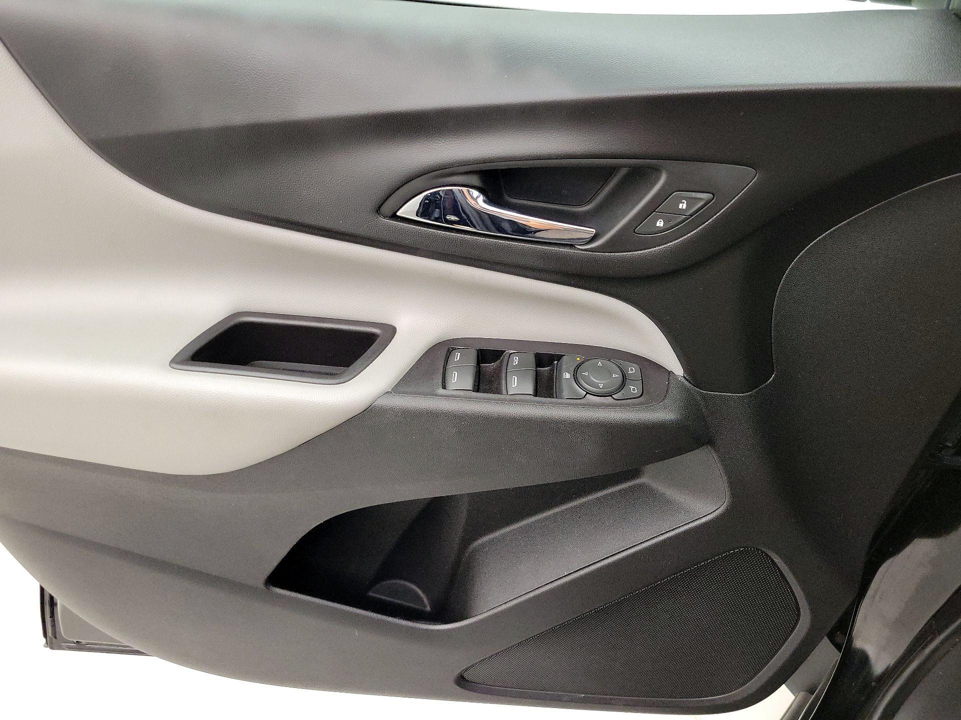 Thumbnail: 2020 Chevrolet Equinox - 12