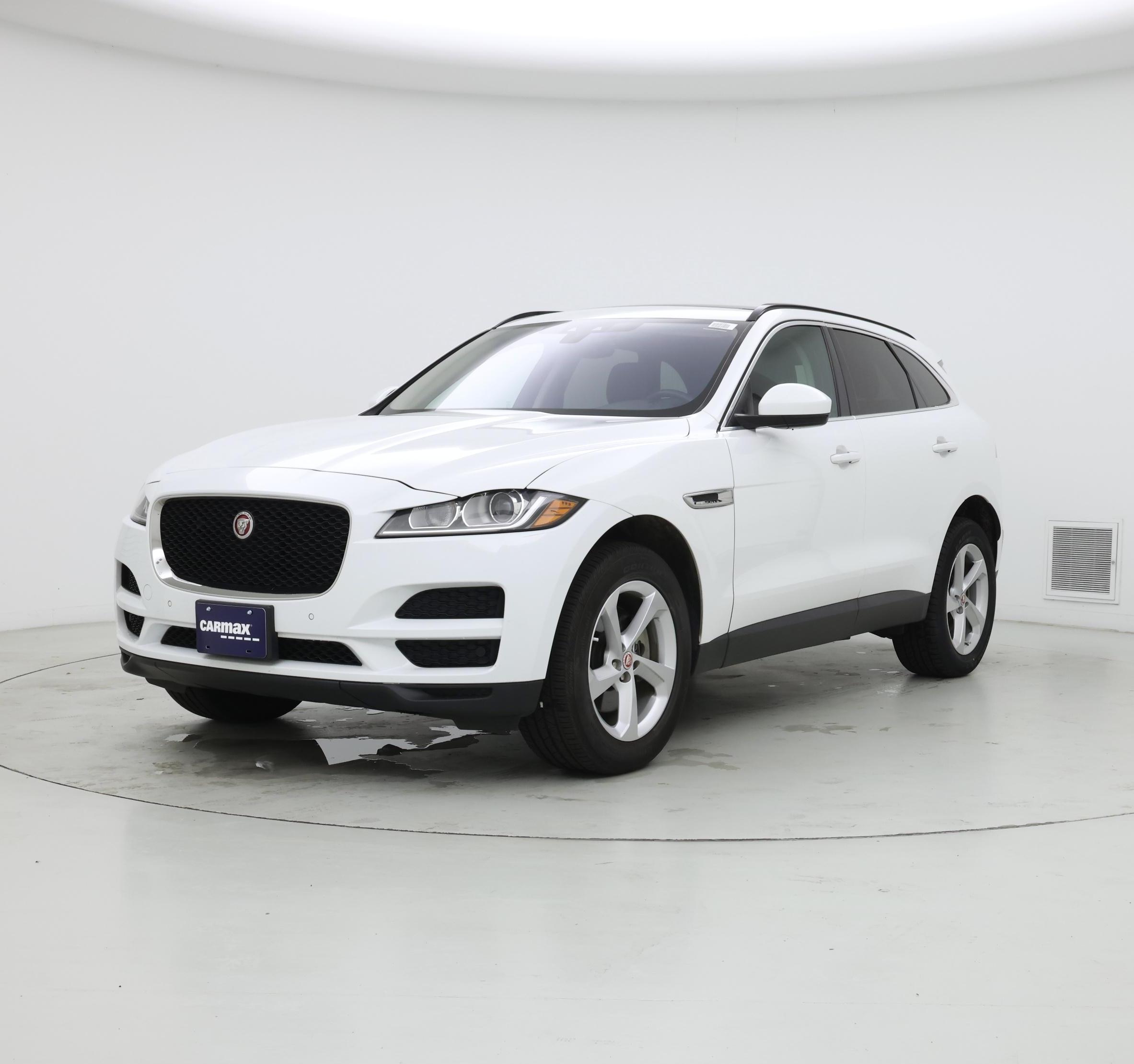 Thumbnail: 2019 Jaguar F-Pace - 4