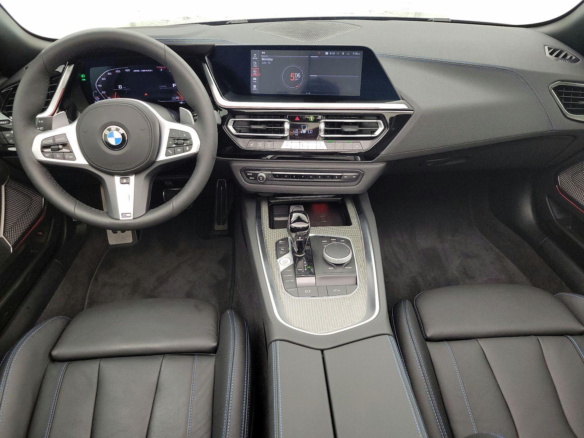 Thumbnail: 2025 BMW Z4 - 9