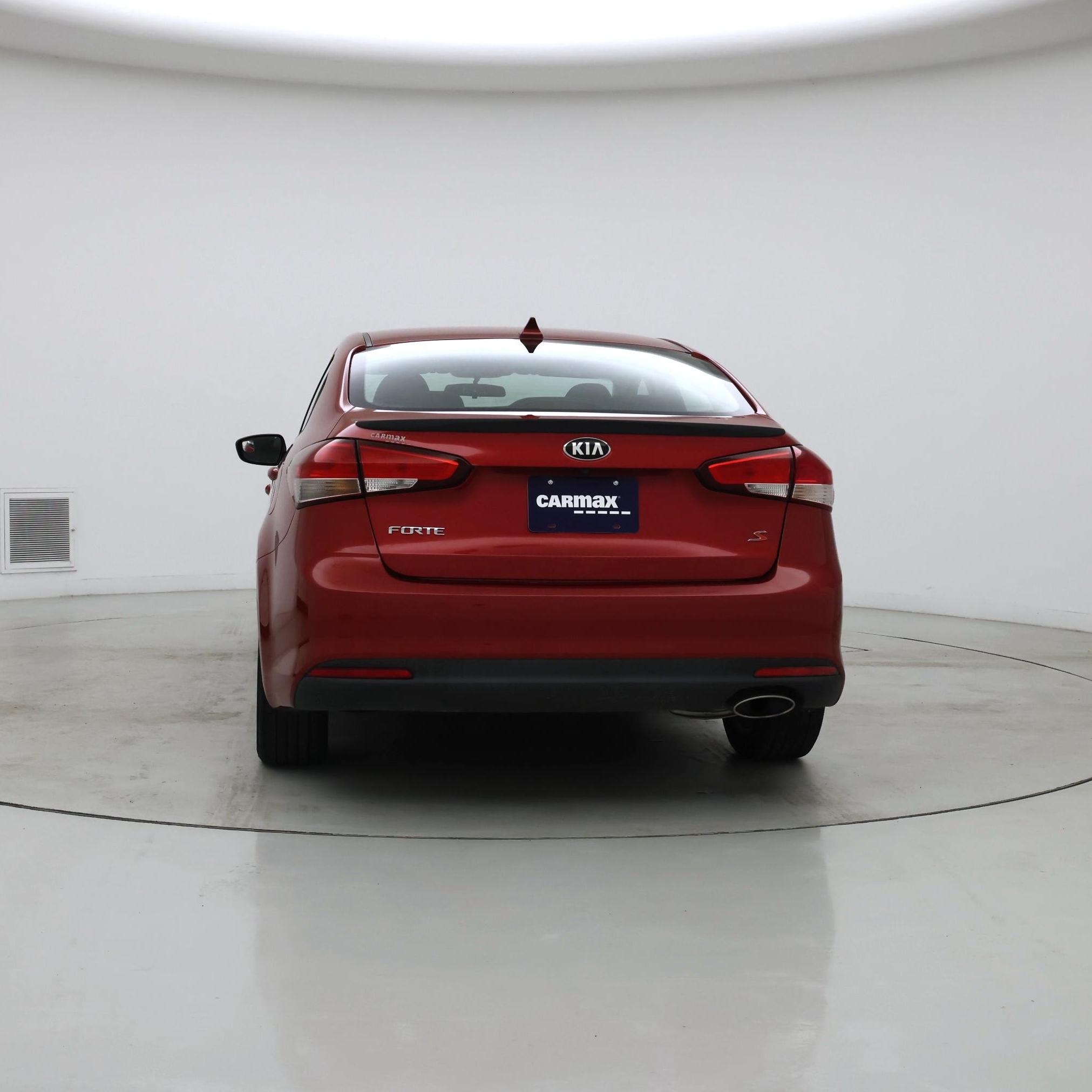 Thumbnail: 2017 Kia Forte - 6