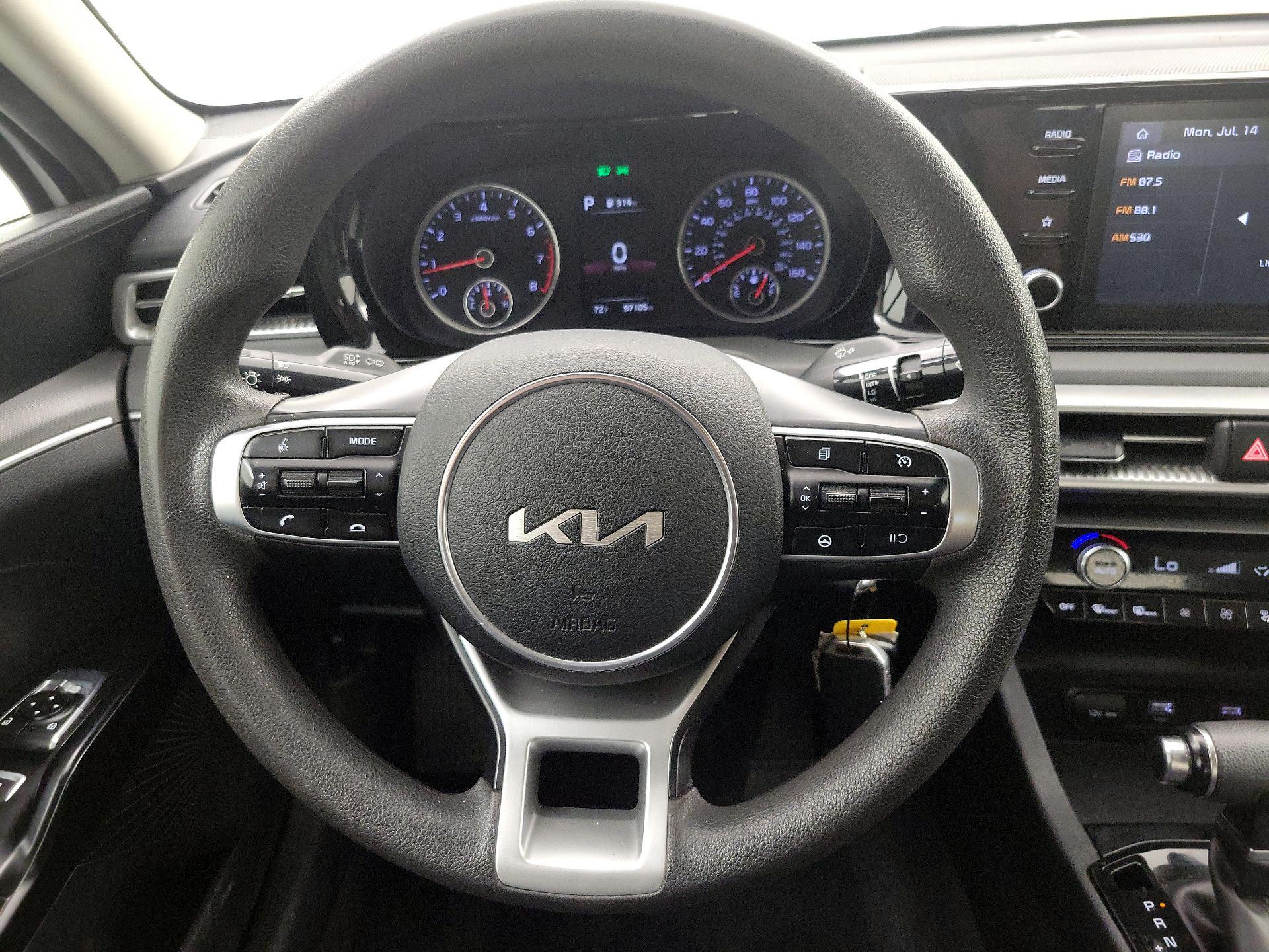 Thumbnail: 2022 Kia K5 - 10