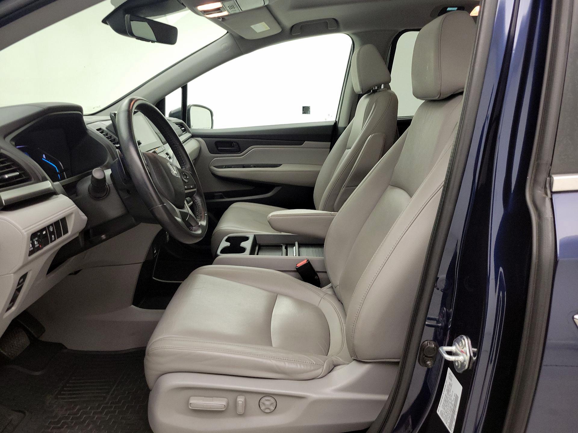 Thumbnail: 2021 Honda Odyssey - 11