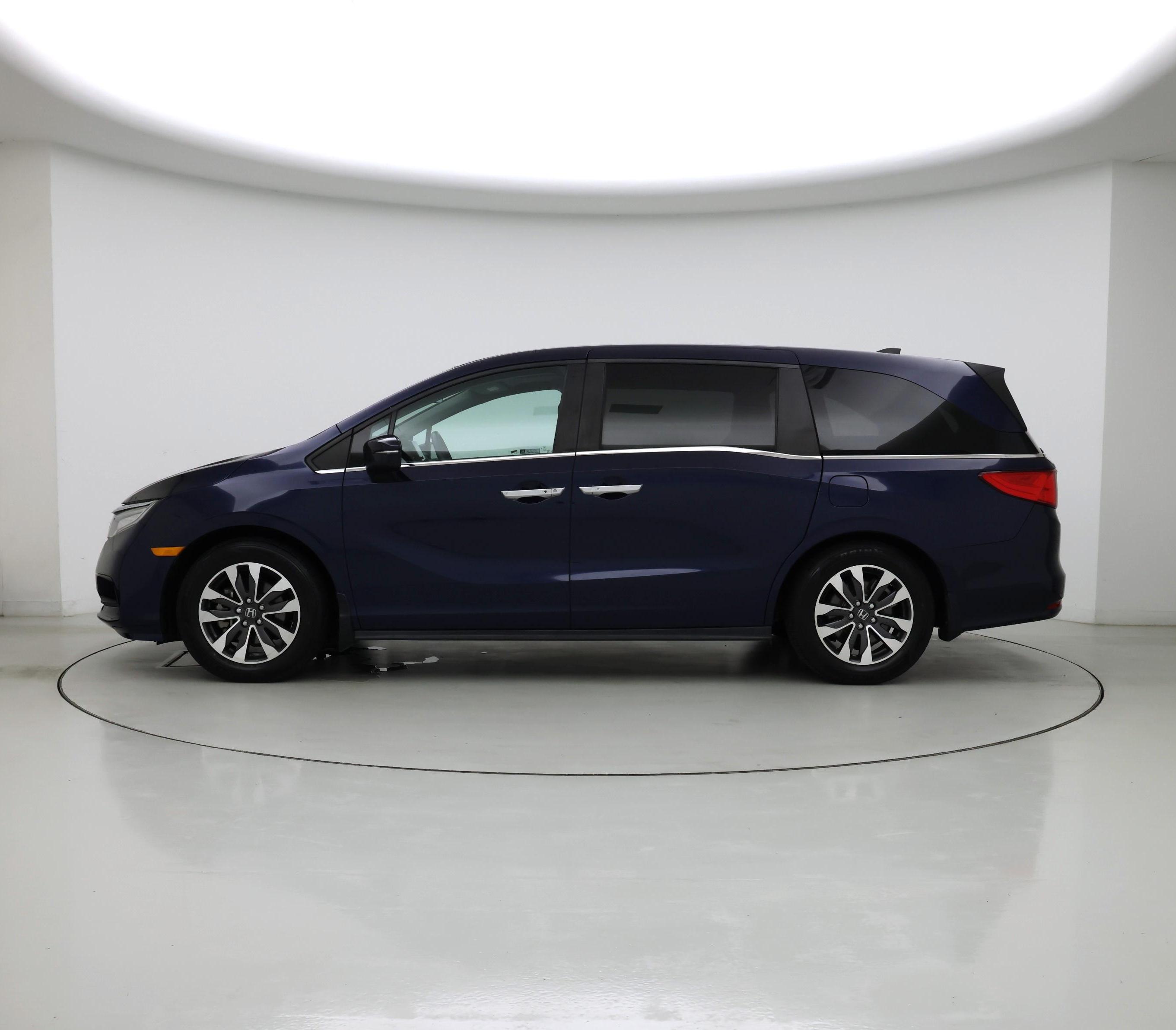 Thumbnail: 2021 Honda Odyssey - 3