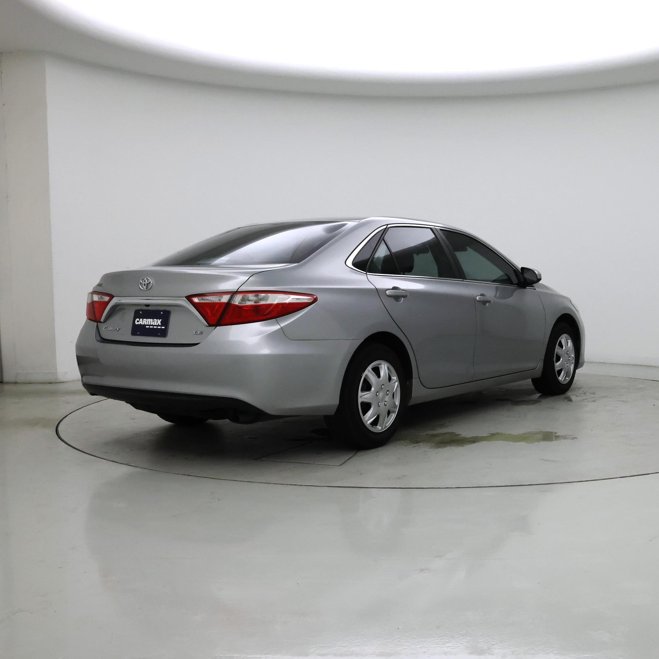 Thumbnail: 2016 Toyota Camry - 8
