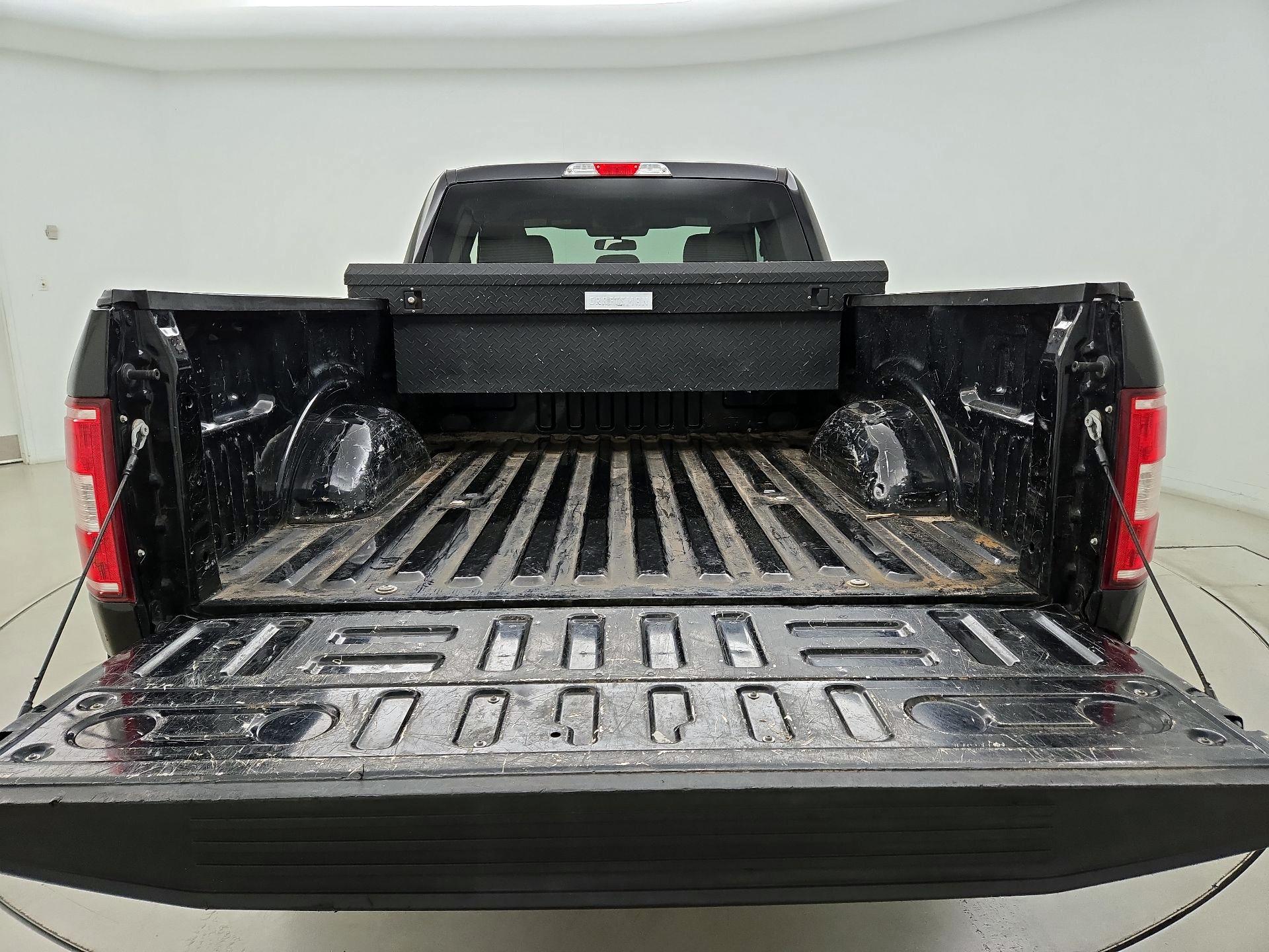 Thumbnail: 2018 Ford F-150 - 20