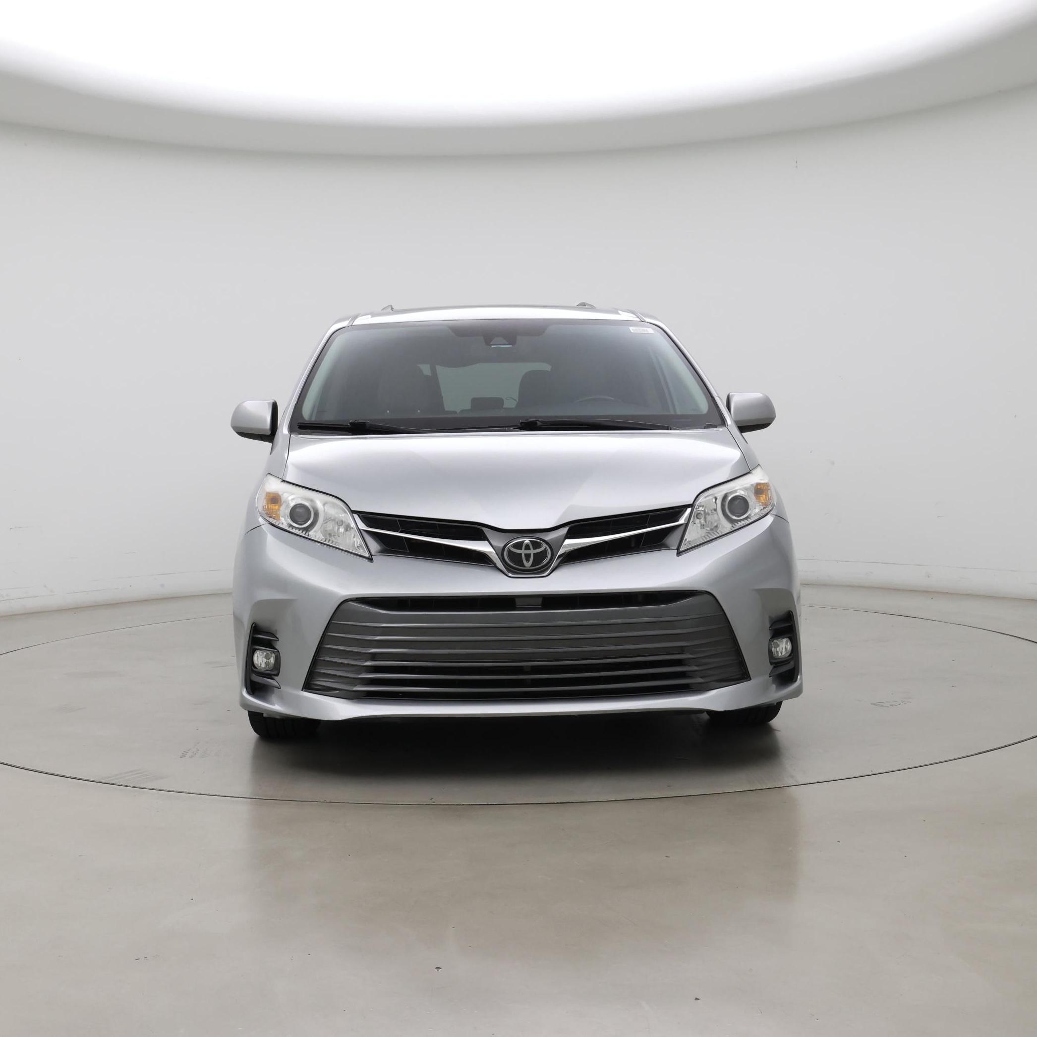 Thumbnail: 2020 Toyota Sienna - 5