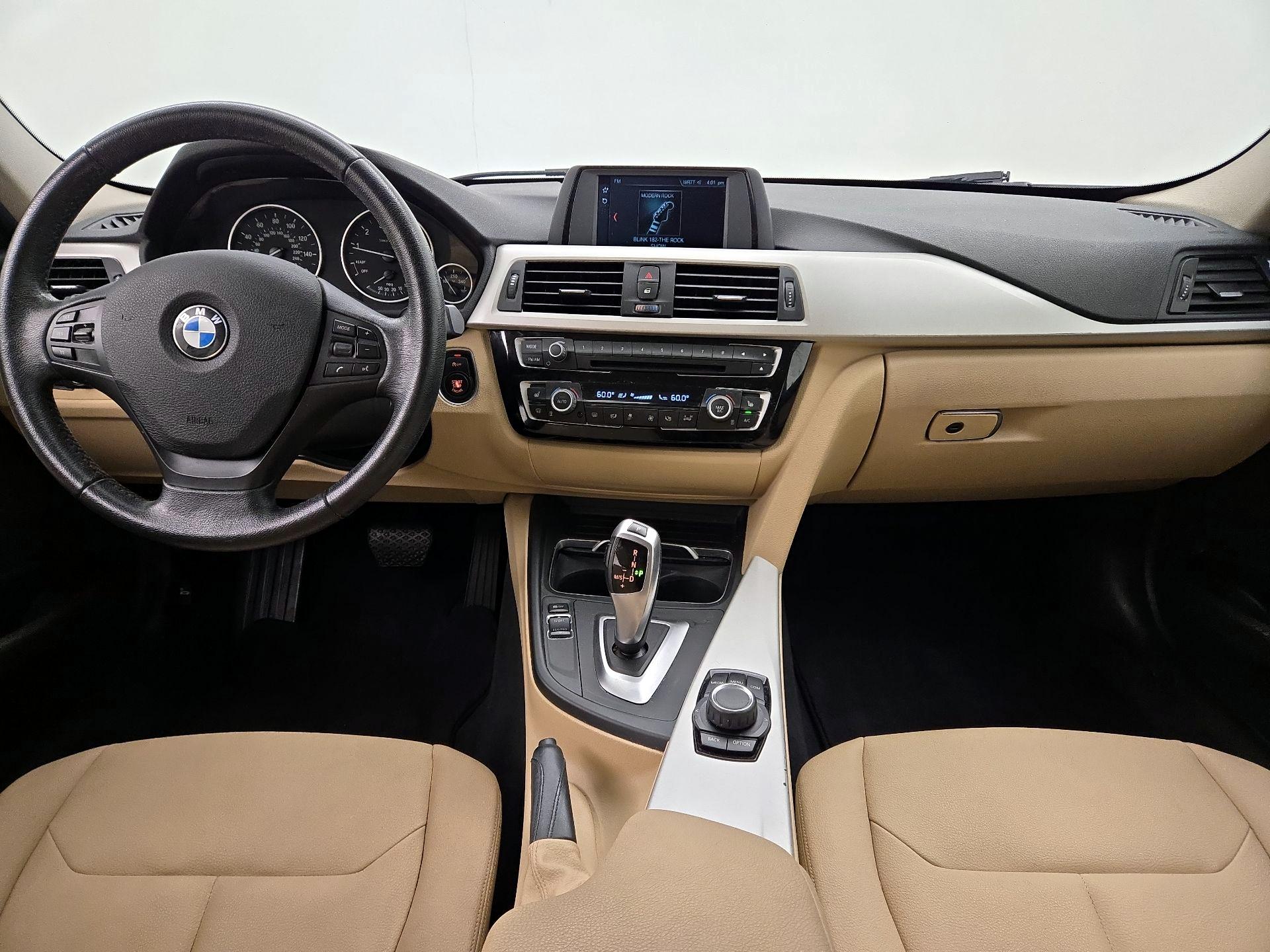 Thumbnail: 2018 BMW 3 Series - 9