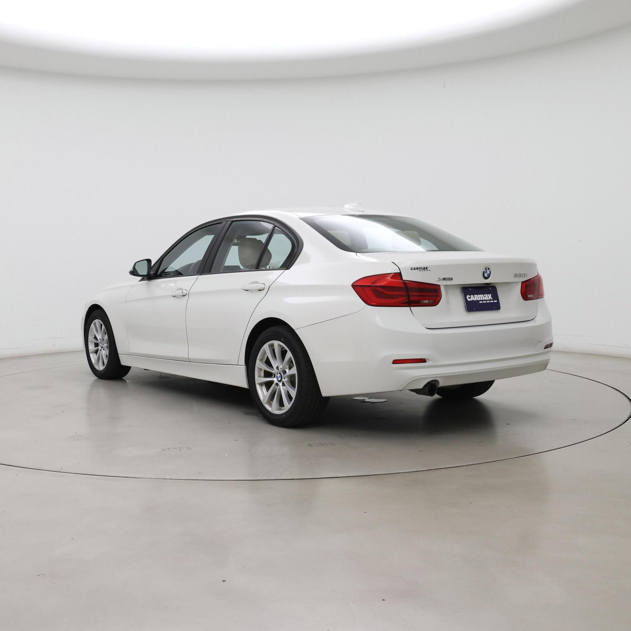 Thumbnail: 2018 BMW 3 Series - 2