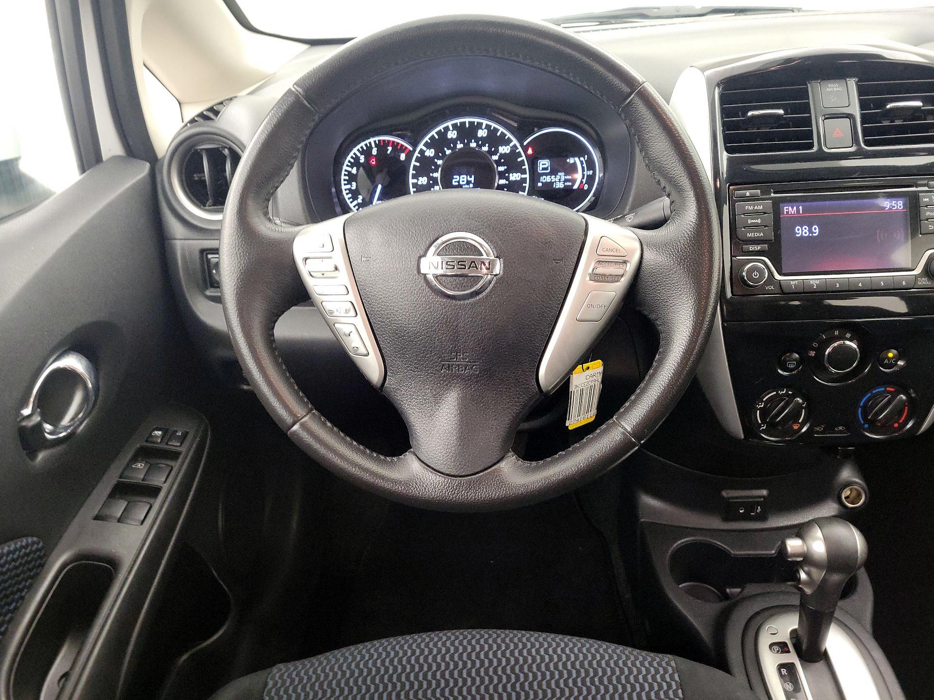Thumbnail: 2017 Nissan Versa Note - 10