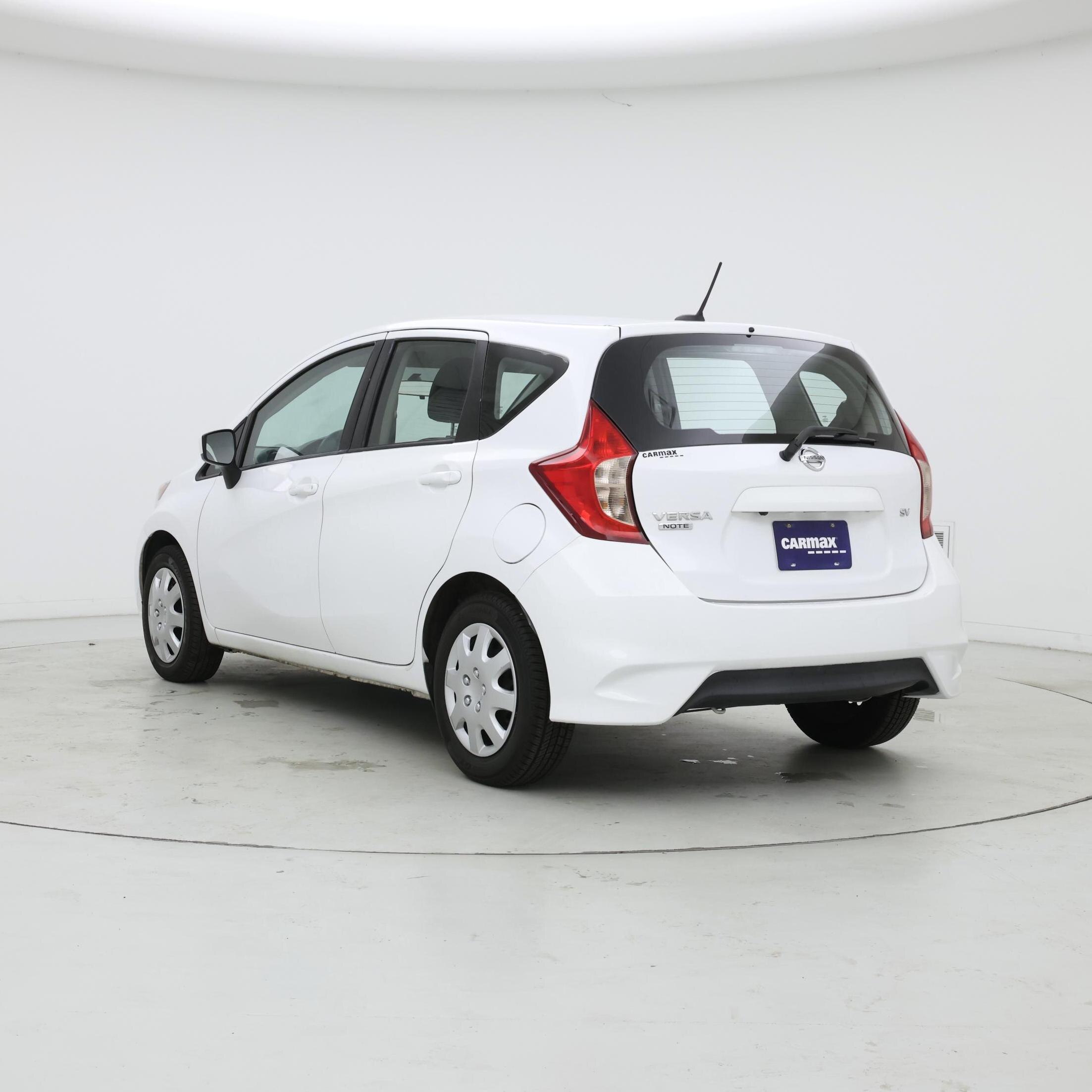 Thumbnail: 2017 Nissan Versa Note - 2