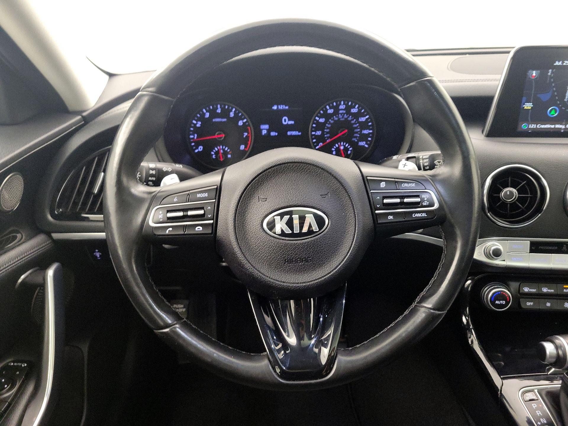 Thumbnail: 2019 Kia Stinger - 10