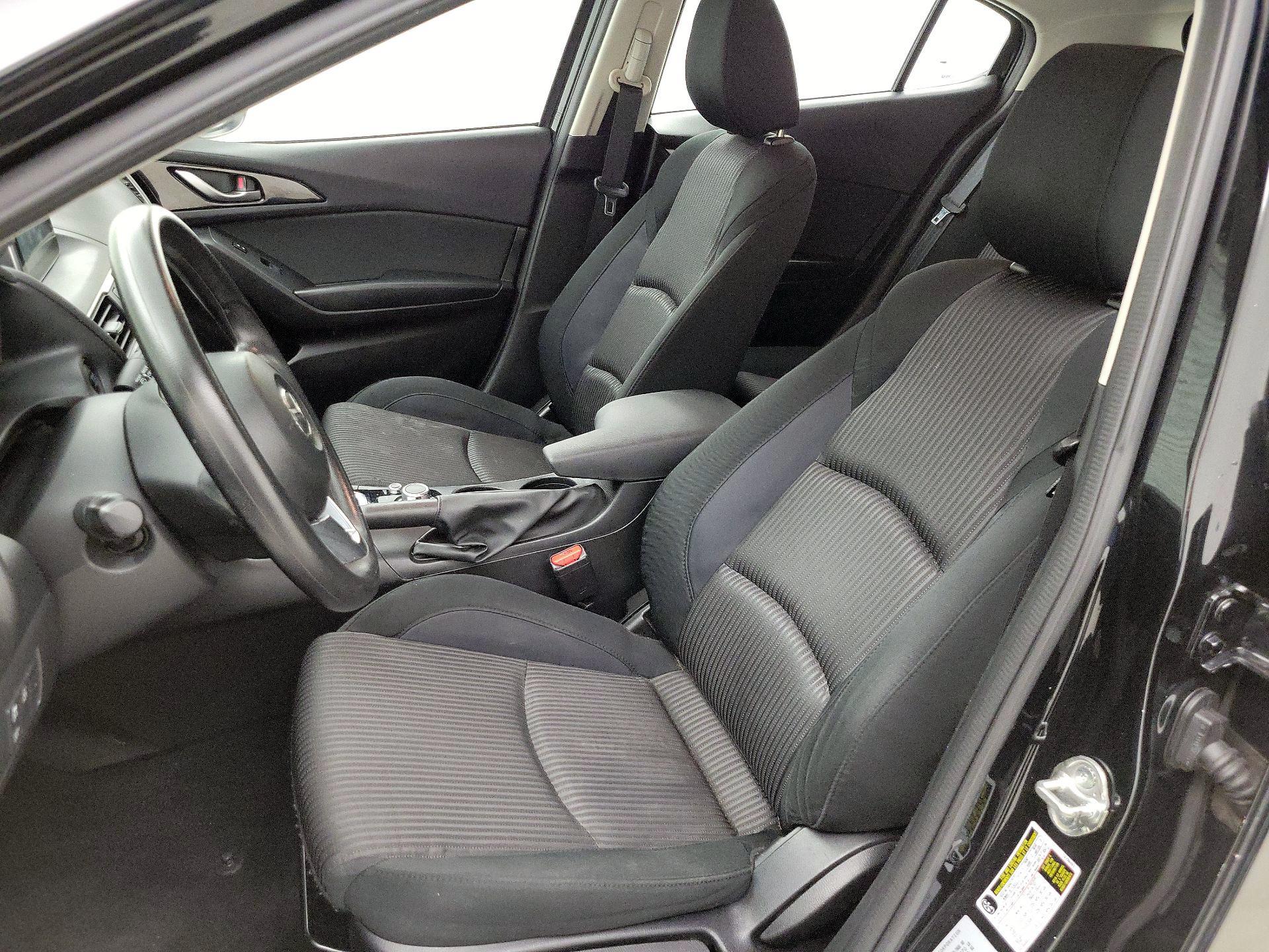 Thumbnail: 2016 Mazda Mazda3 - 11