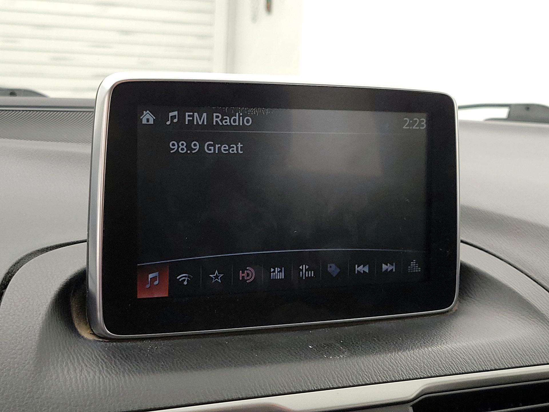 Thumbnail: 2016 Mazda Mazda3 - 15