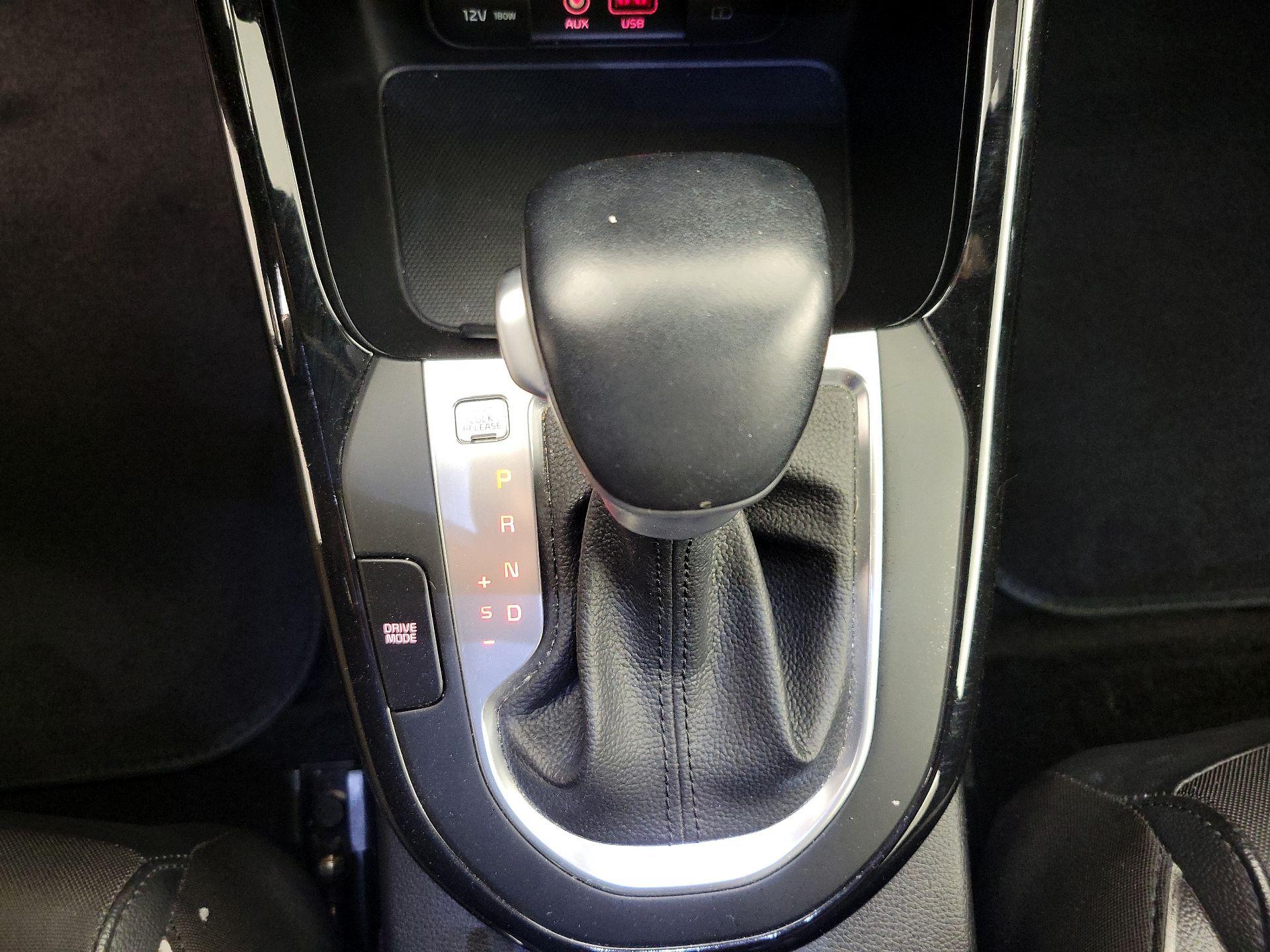 Thumbnail: 2021 Kia Forte - 17