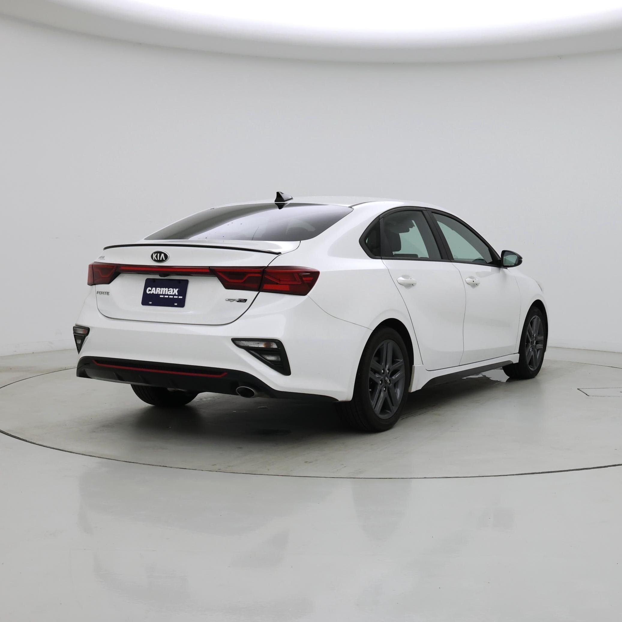 Thumbnail: 2021 Kia Forte - 8